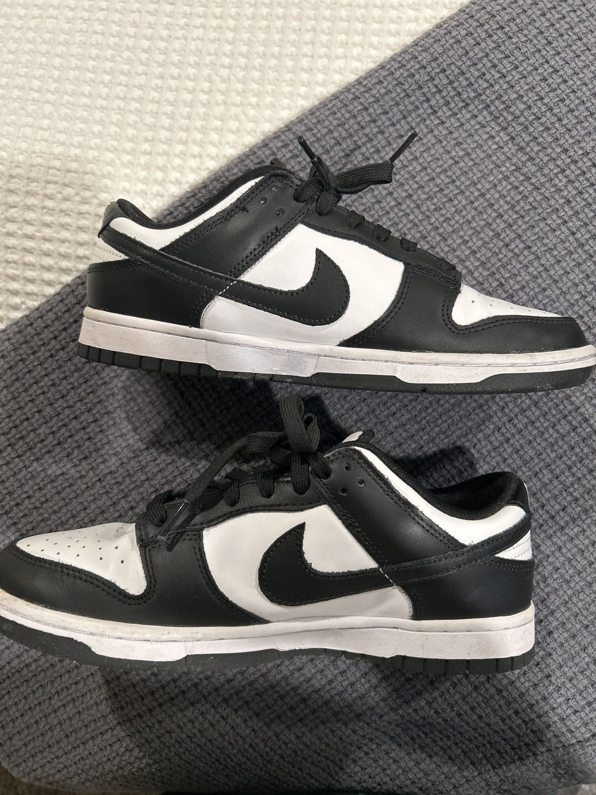 Nike Nike panda dunks Size US 8.5 / EU 41-42 - 2 Thumbnail