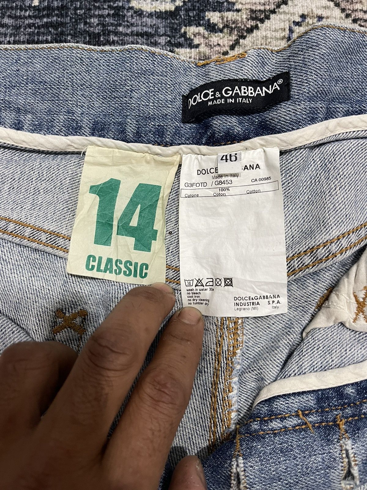 Dolce & Gabbana Vintage Dolce & Gabbana D&G Luxury Designer Metal Logo Denim Size US 34 / EU 50 - 14 Thumbnail