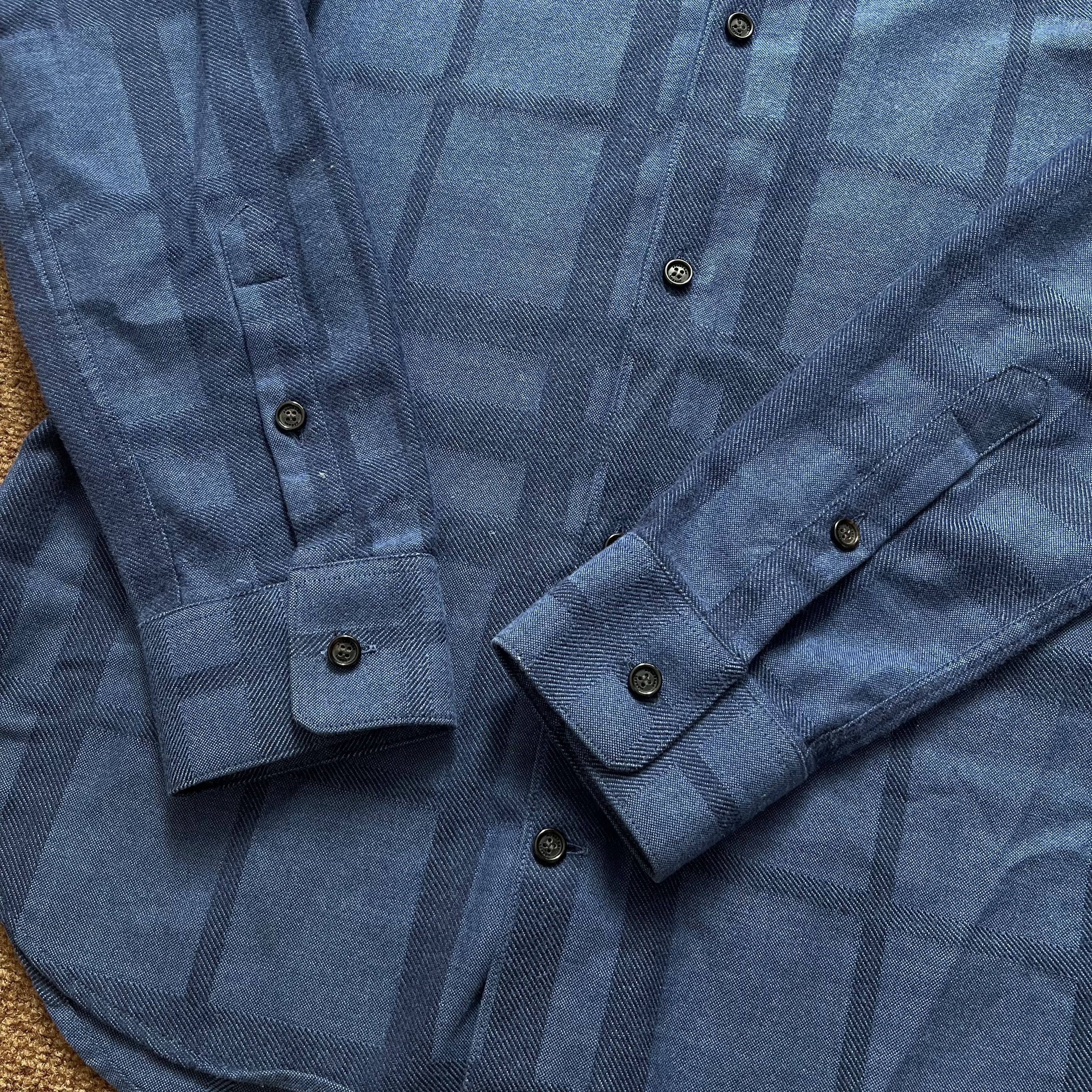 Other Burberry shirt nova check Blue Size US XS / EU 42 / 0 - 6 Thumbnail