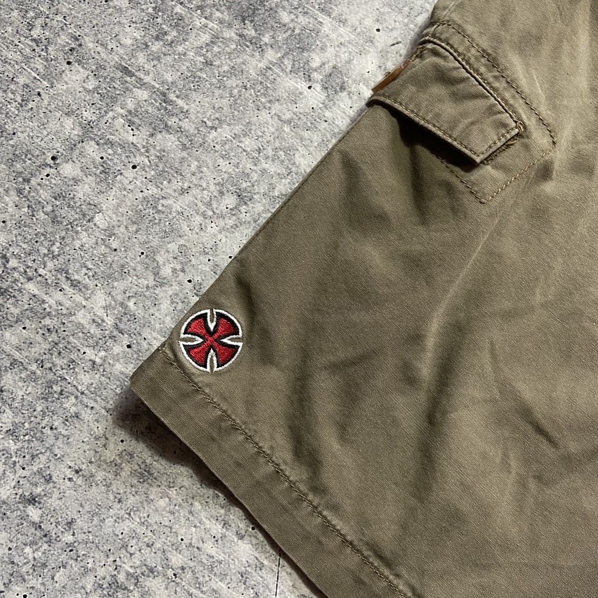 Independent Truck Co. × Vintage 📌 Vintage Independent Truck Co Cargo Shorts Size US 34 / EU 50 - 7 Thumbnail