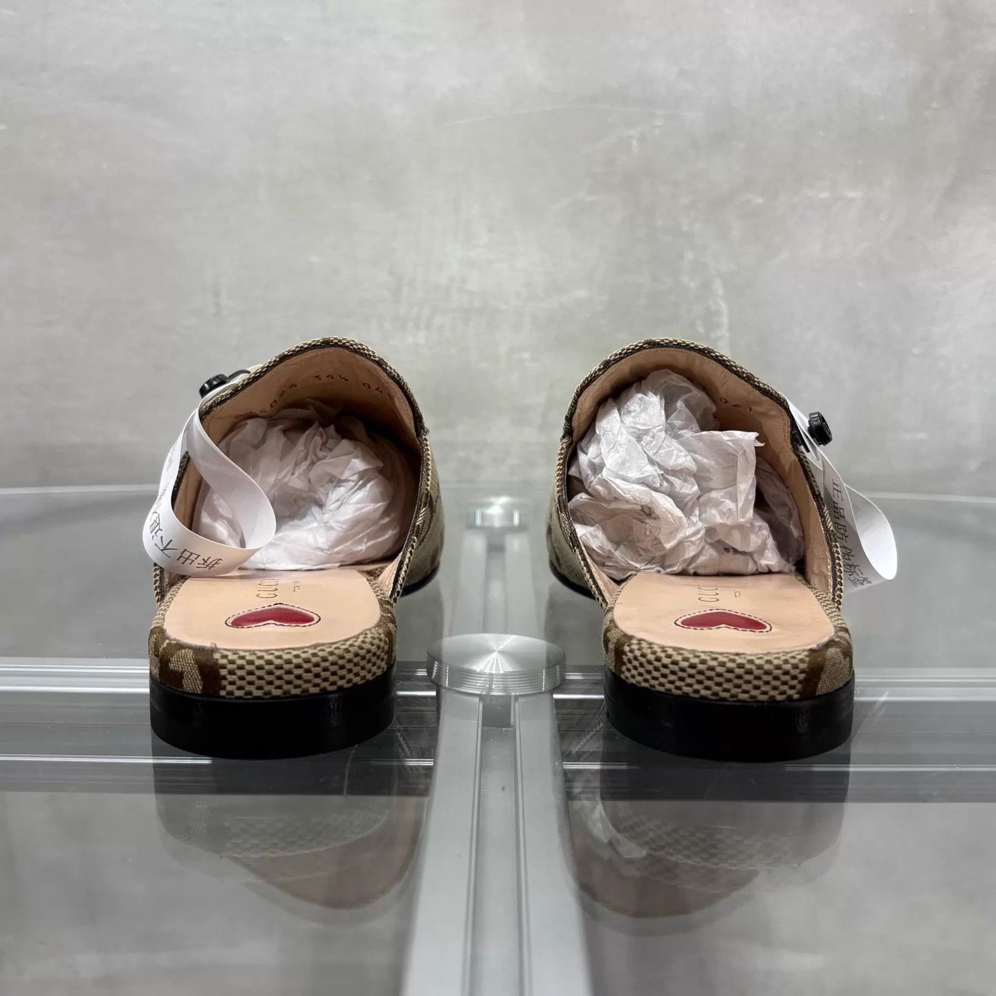 Gucci Gucci GG Monogram Brown Slides 35.5 Size US 5 / IT 35 - 6 Thumbnail