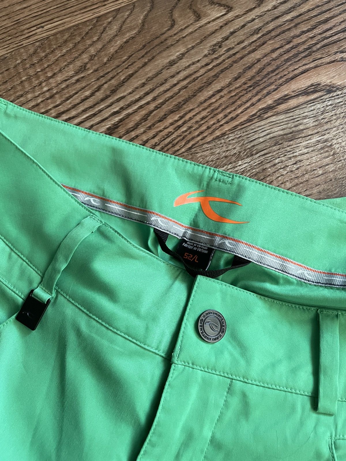 KJUS Kjus Chinos Green Pants Outdoor vintage Size US 32 / EU 48 - 6 Thumbnail