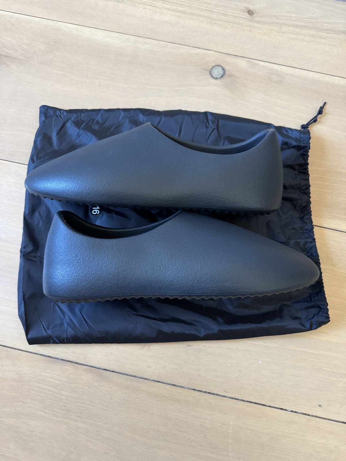 Yeezy Yeezy SL-01 Black SIZE 16 Size US 15 / EU 48 - 1 Thumbnail