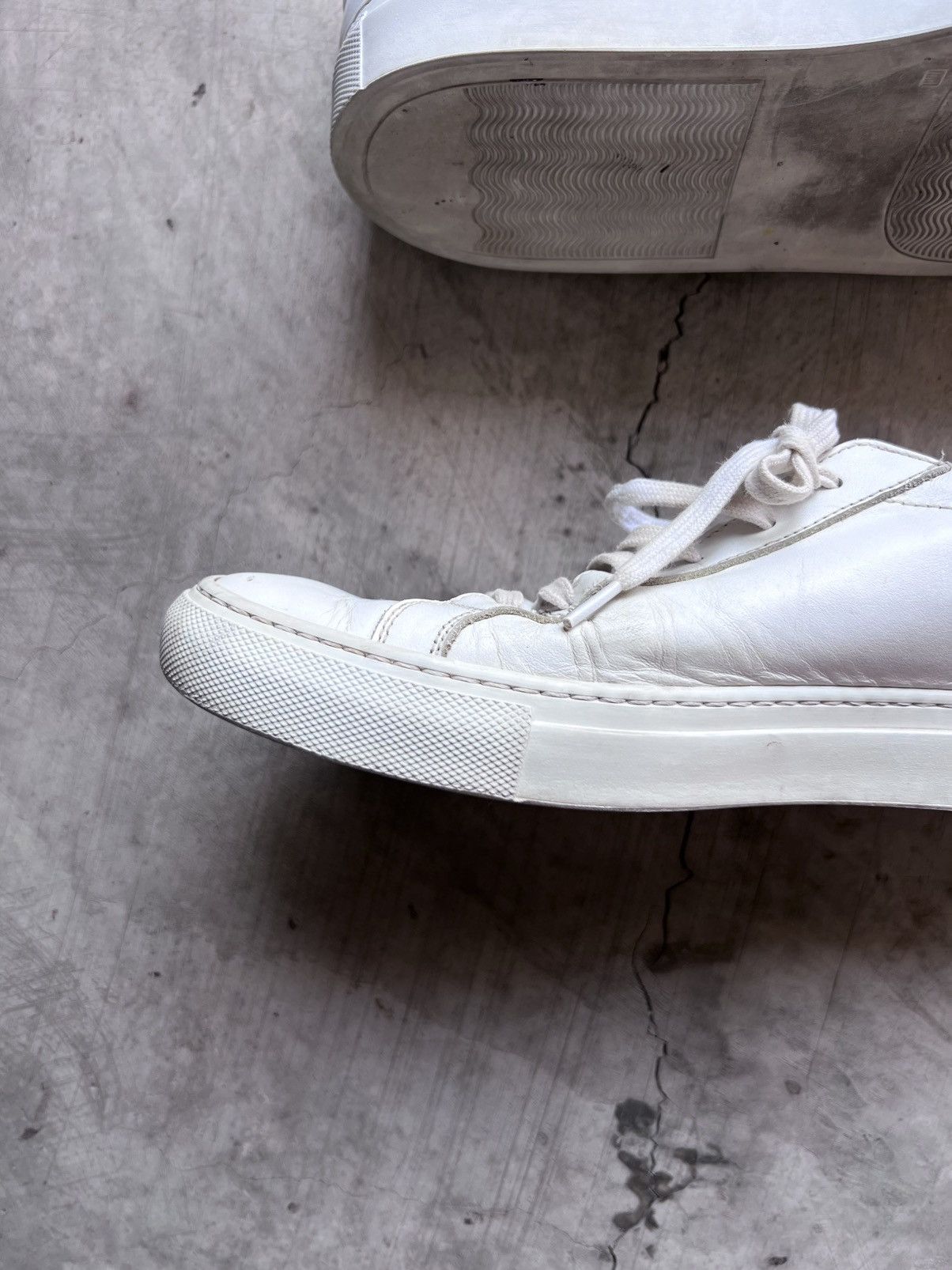 Common Projects Common Projects Original Achilles Low White Size US 9 / EU 42 - 9 Thumbnail