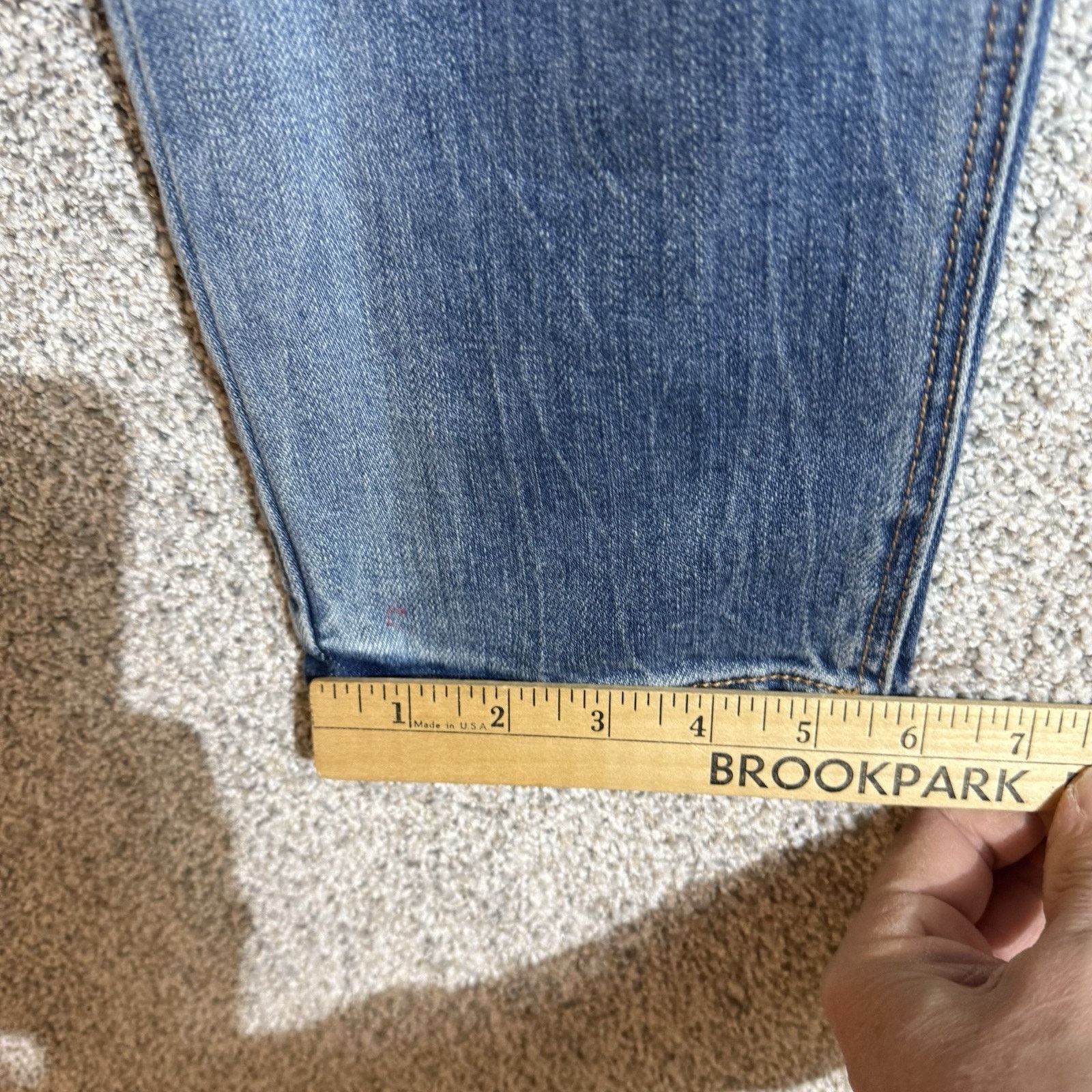 Old Navy Old Navy Jeans Womens 10 Power Straight Distressed Grunge Size 32" / US 10 / IT 46 - 2 Thumbnail