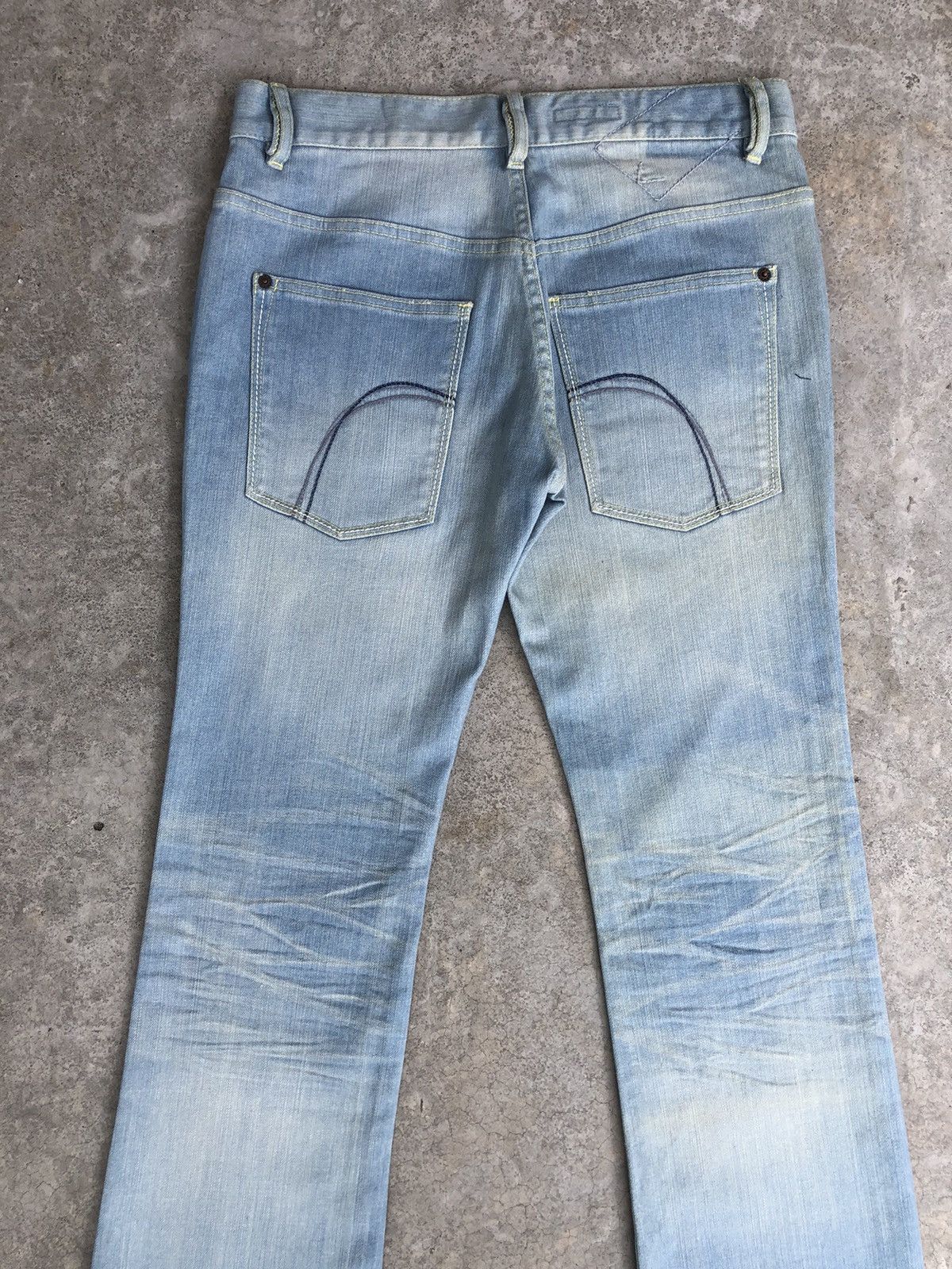 Japanese Brand Japanese Kunna Flared Jeans Distressed Jeans Size US 31 - 8 Thumbnail