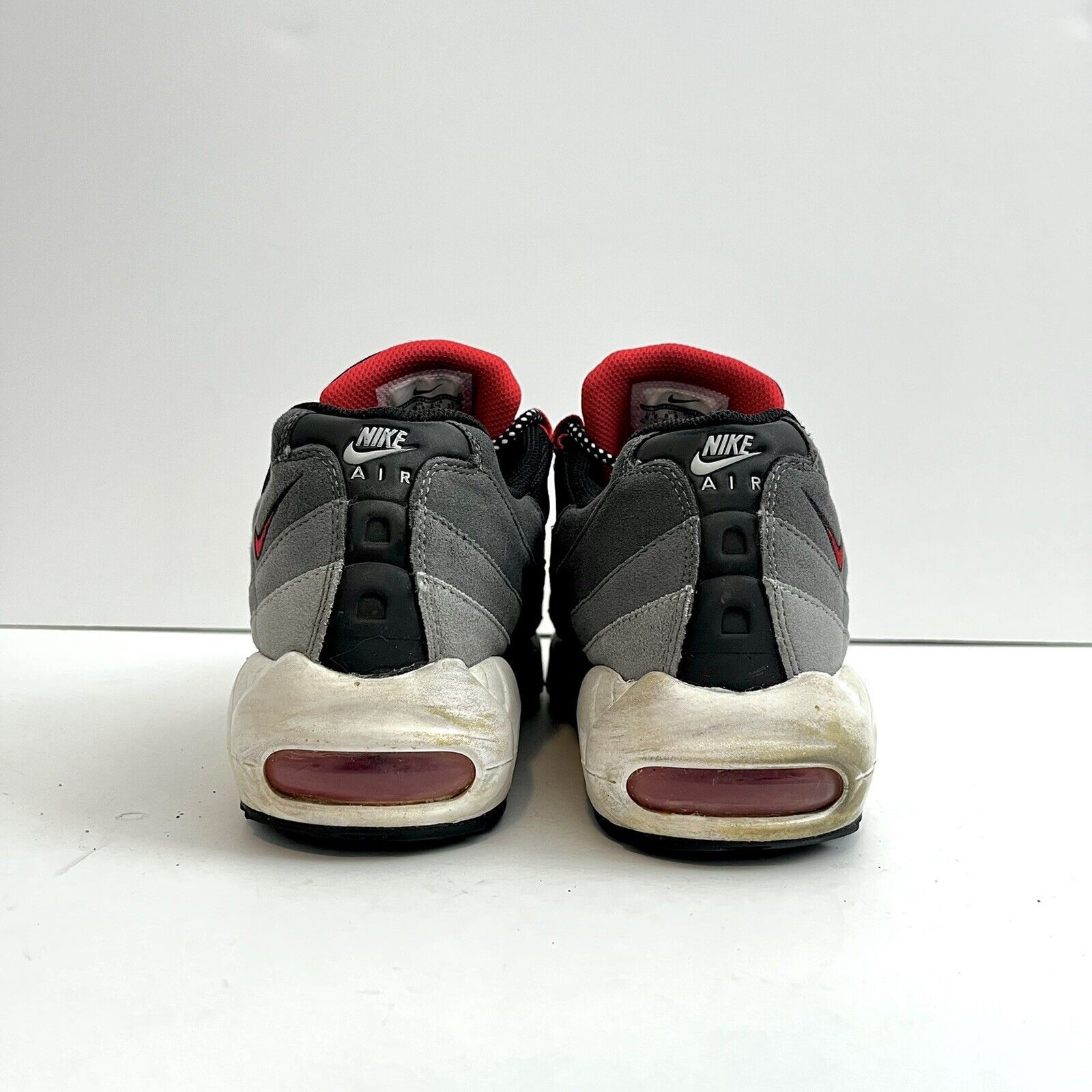 Nike 2014 Nike Air Max 95 Comet Red Wolf Gray Grey Black Running Size US 9.5 / EU 42-43 - 5 Thumbnail