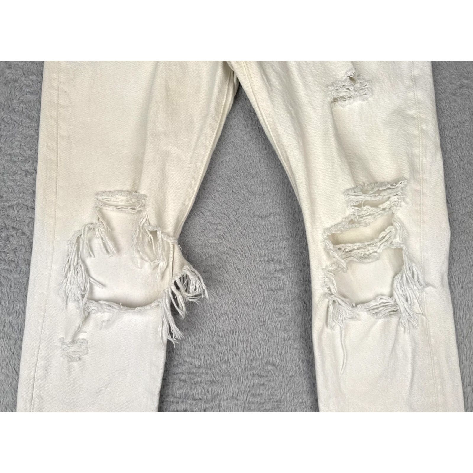 Levi's Levi's 501 Jeans Womens White Distressed Button Fly High-Rise 24x26 Straight Size 42" / US 20 - 3 Thumbnail