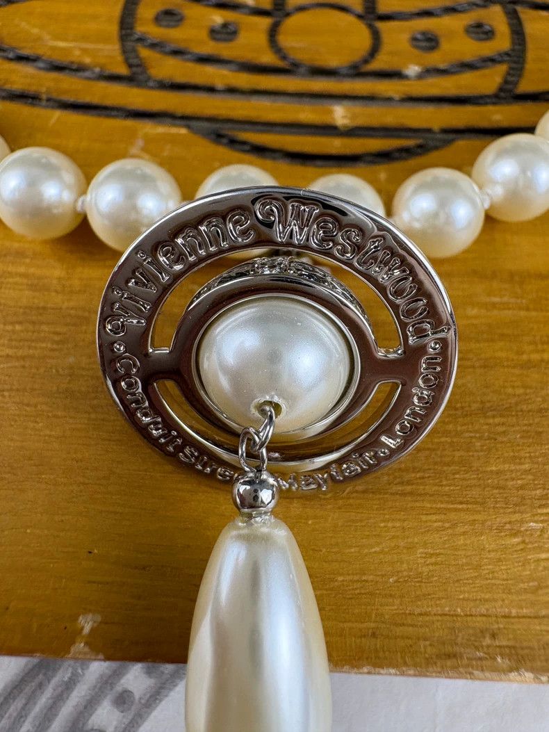 Vivienne Westwood Vivienne Westwood Flying saucer pearl necklace Size ONE SIZE - 3 Thumbnail