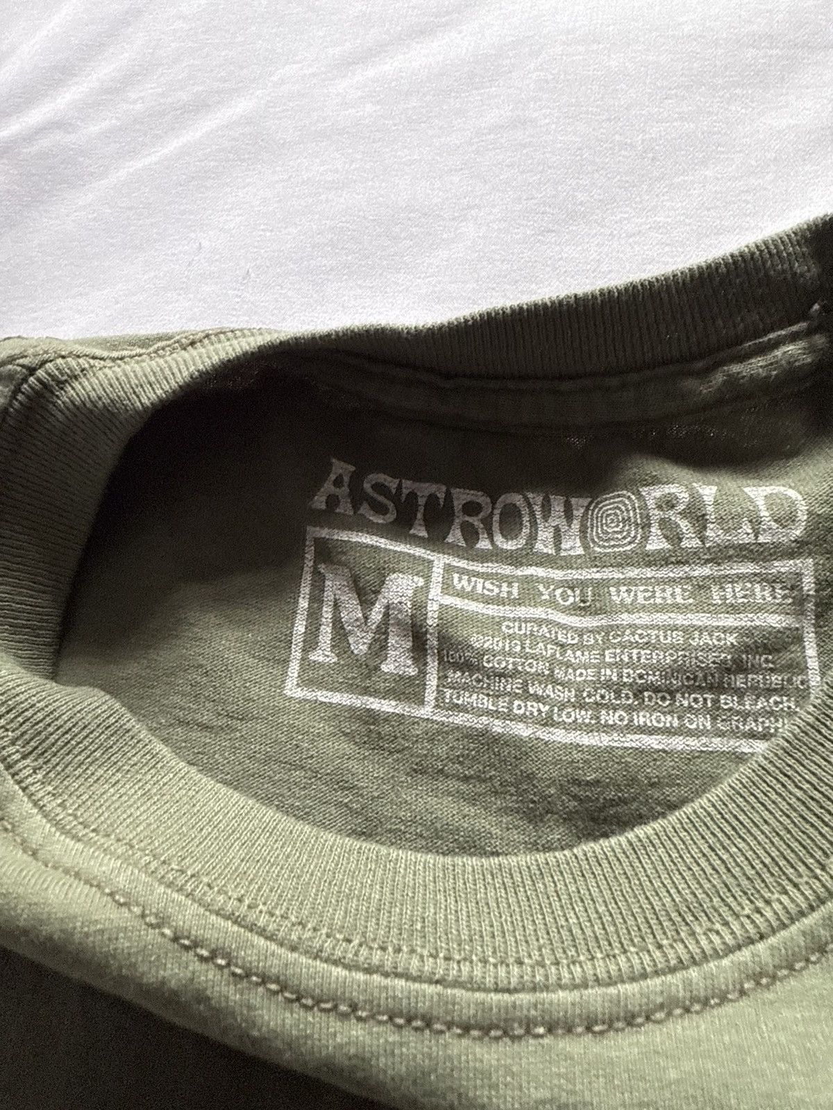 Travis Scott Travis Scott Astroworld Eu Tour 2019 “Wish You Were Here” Size US M / EU 48-50 / 2 - 3 Thumbnail