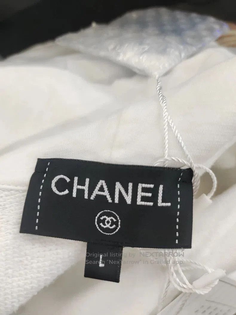 Chanel Chanel White Graffiti Zip Hoodie. Size US L / EU 52-54 / 3 - 3 Thumbnail