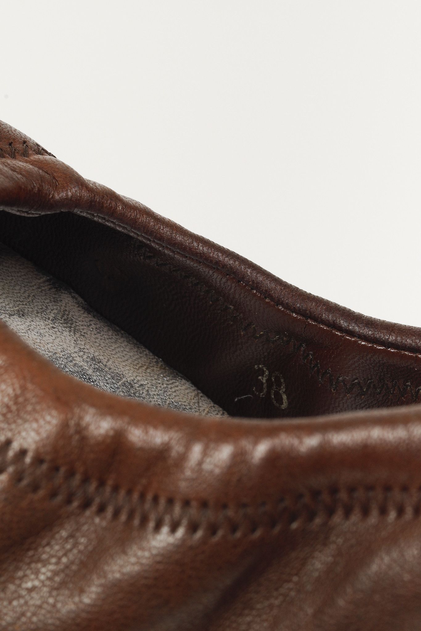 Prada Prada Brown Leather Scrunch Pointed Toe Pumps Size US 7.5 / IT 37.5 - 11 Thumbnail