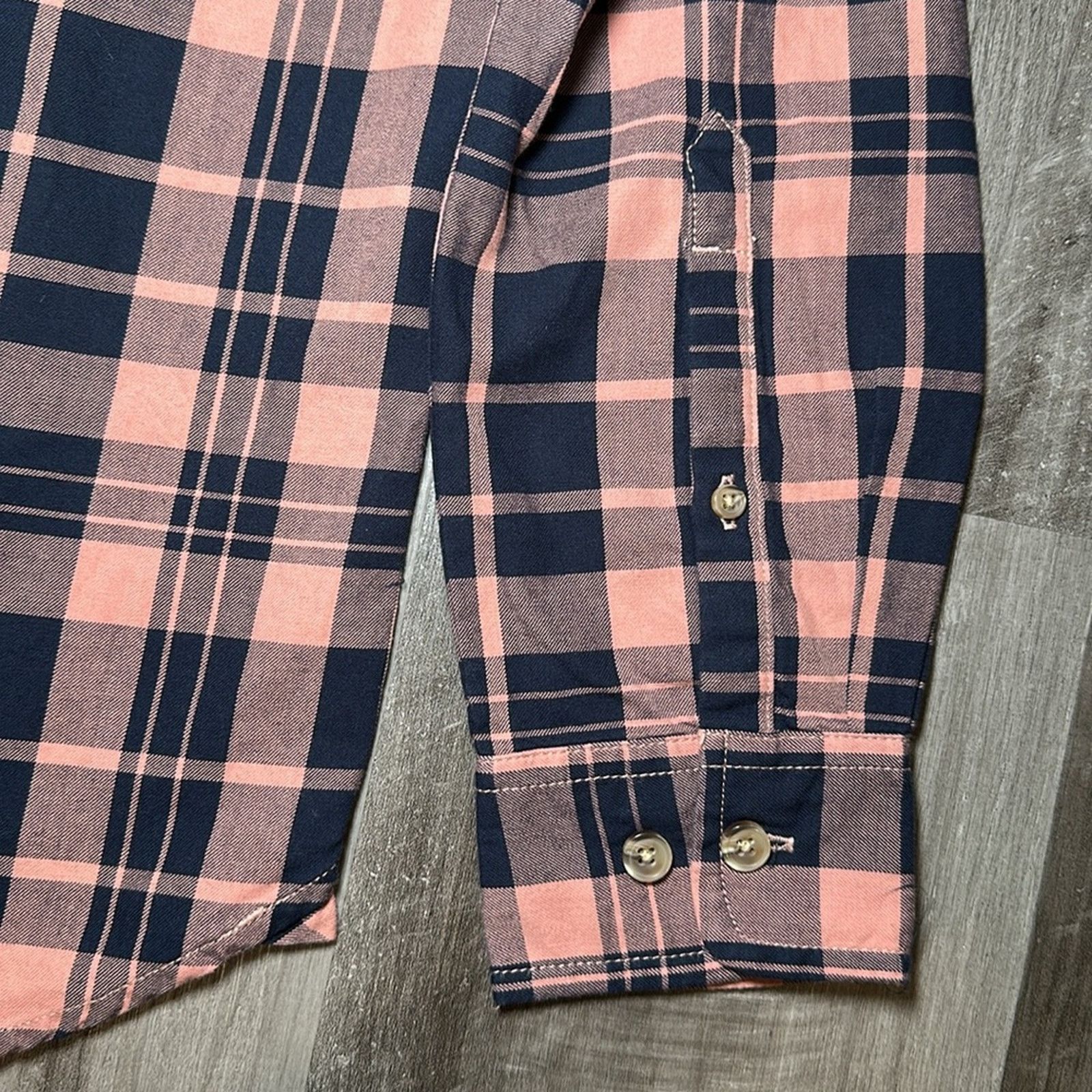 The North Face The North Face Long Sleeve Button Down - Small Size US S / EU 44-46 / 1 - 4 Thumbnail