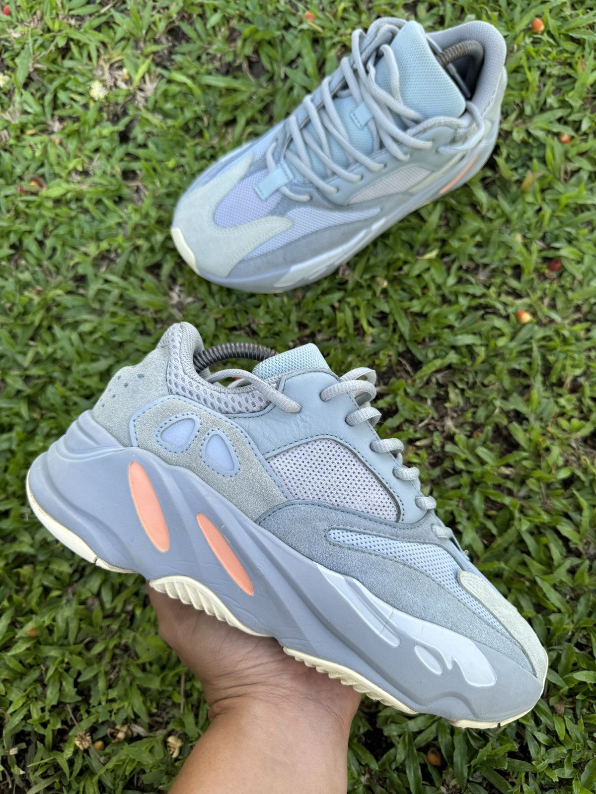 Yeezy Yeezy Boost Wave Runner 700 ‘inertia’ Size US 8 / EU 41 - 2 Thumbnail