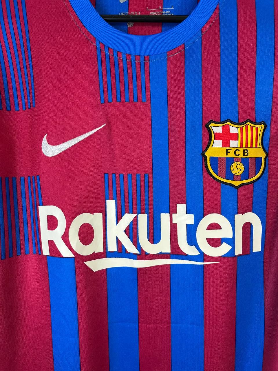 Nike FC BARCELONA 2021 2022 HOME SHIRT JERSEY CV7891-428 SIZE S Size US S / EU 44-46 / 1 - 2 Thumbnail