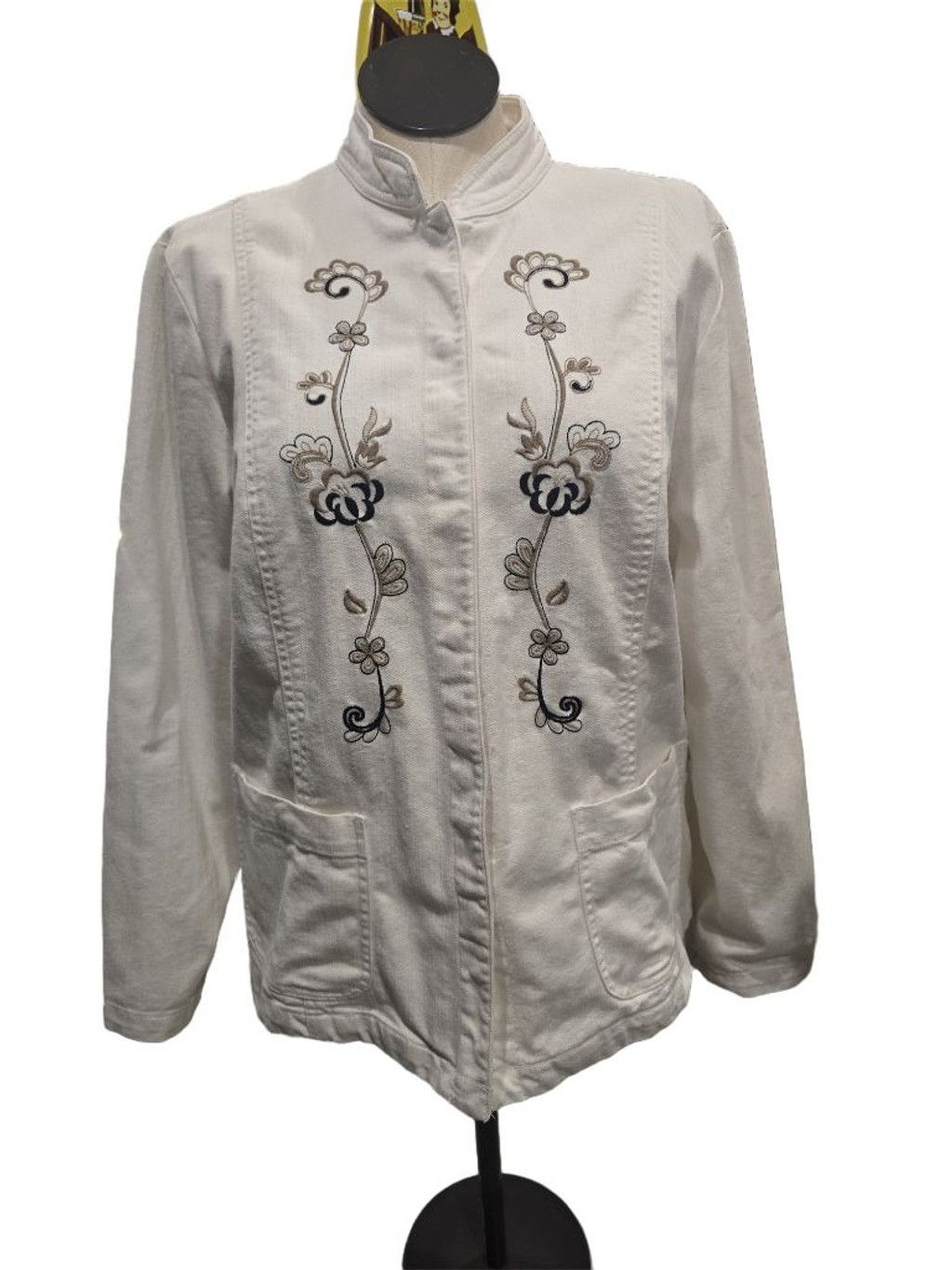 Other Women's Dressbarn White Embroidered Jacket Plus 18W Size XXL / US 16-18 / IT 52-54 - 1 Thumbnail