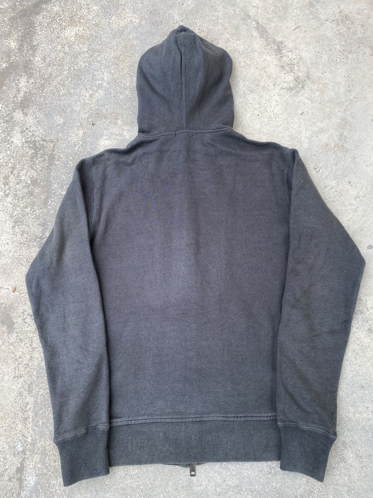 Burberry Vintage Burberry Zip Up Faded Hoodie Size US M / EU 48-50 / 2 - 5 Thumbnail