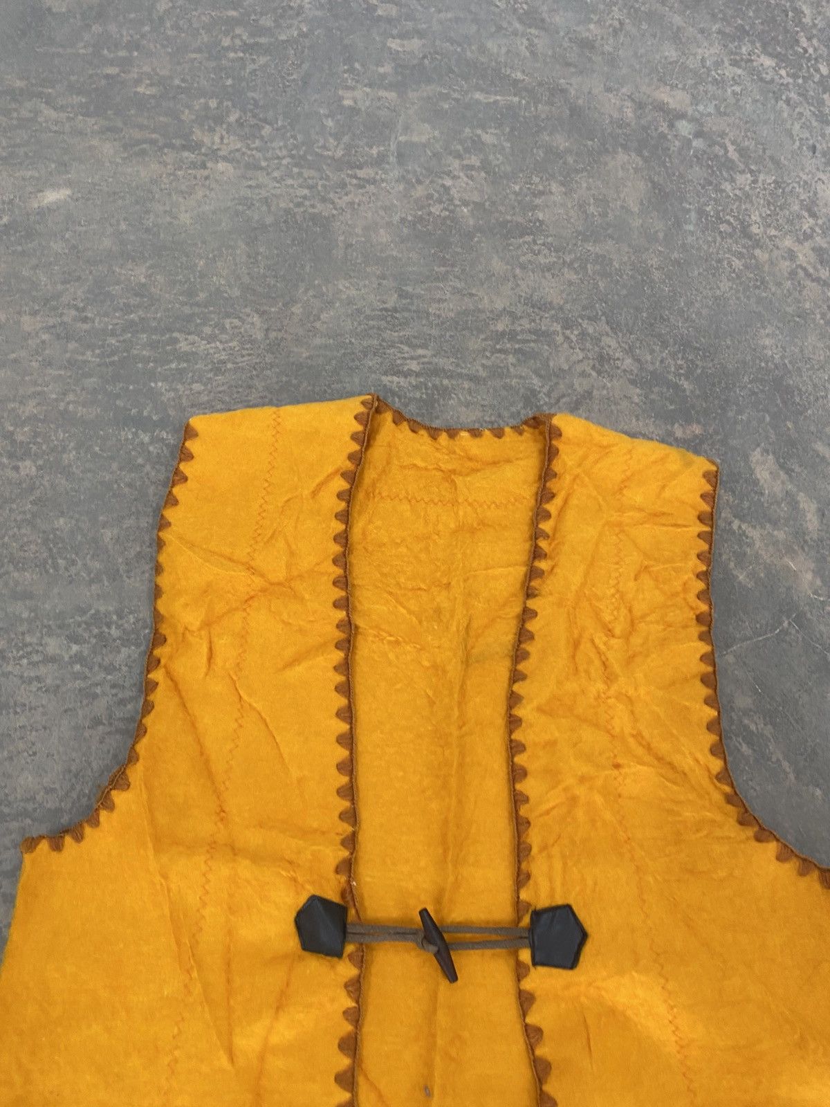 Vintage VINTAGE 1980s NATIVE JAPAN YELLOW VEST TRADITIONAL Size US M / EU 48-50 / 2 - 7 Thumbnail
