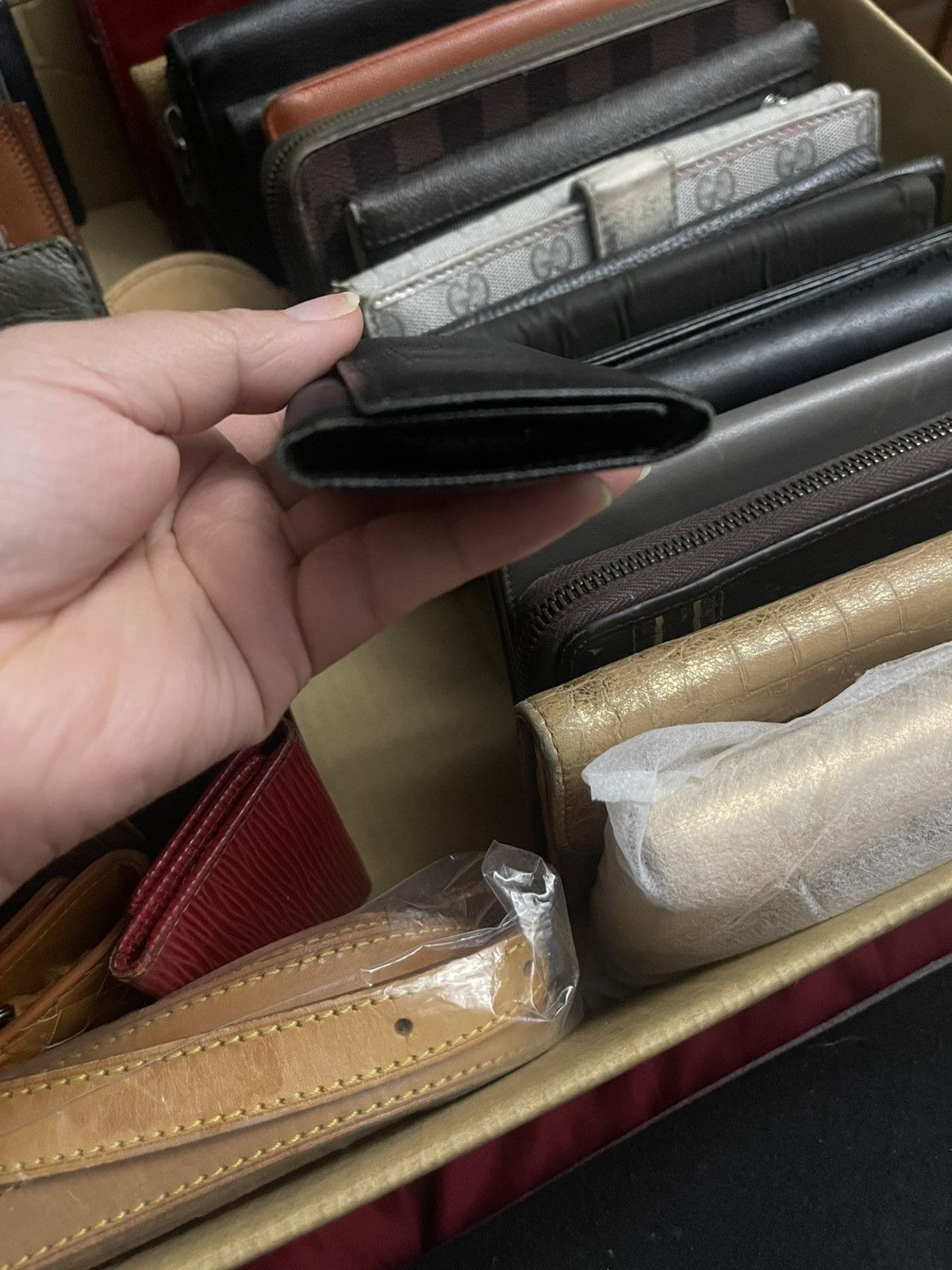 Burberry VINTAGE Burberry x Nishikawa Japan “Deluxe” Key & ID Case Size ONE SIZE - 6 Thumbnail