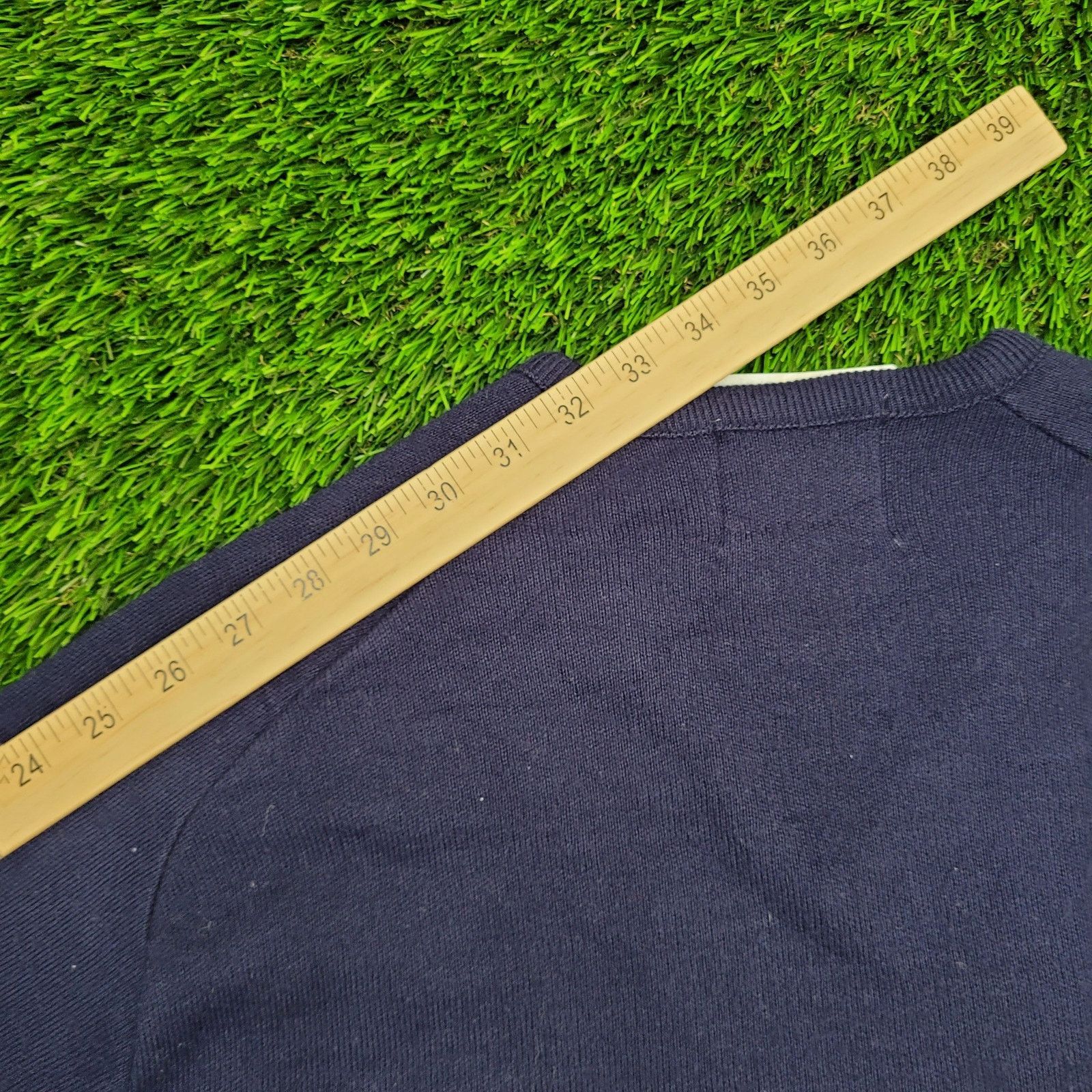 Champion Vintage 80s Champion Sweater M/L 20x25 Navy-Blue Castle USA Size US L / EU 52-54 / 3 - 3 Thumbnail