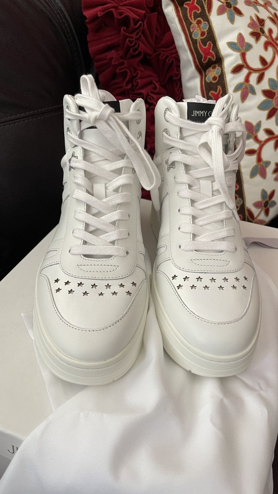 Jimmy Choo Jimmy Choo Hawaii low-top sneakers size 39 (8.5) brand new Size US 8.5 / IT 38.5 - 9 Thumbnail