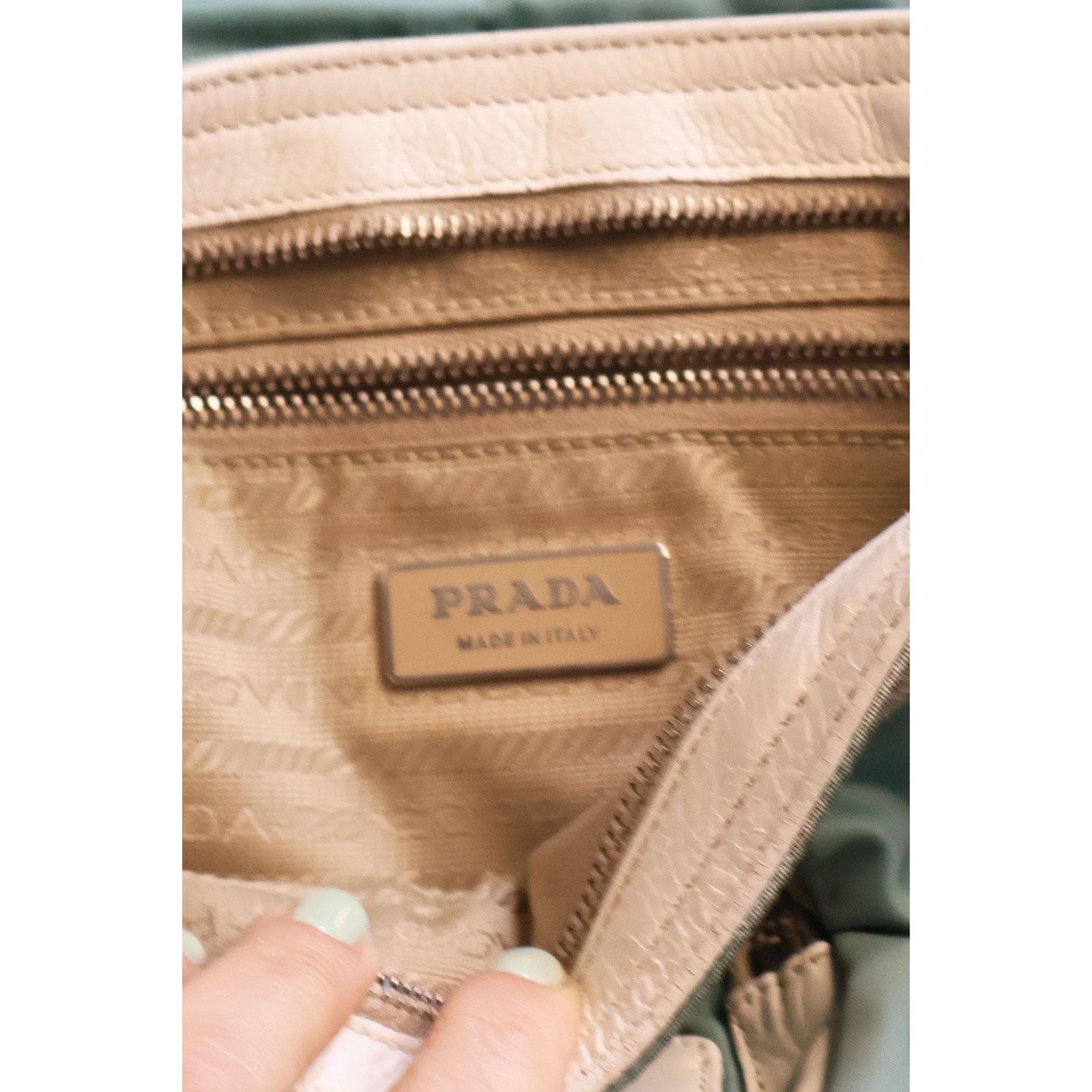 Prada Vintage PRADA White Leather + Baby Blue Nylon Bag Size ONE SIZE - 9 Thumbnail