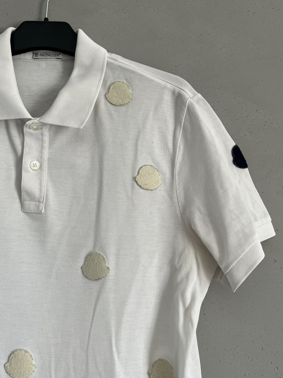 Designer × Moncler × Moncler Genius Moncler Multi Logo Polo T-shirt Size US M / EU 48-50 / 2 - 2 Thumbnail
