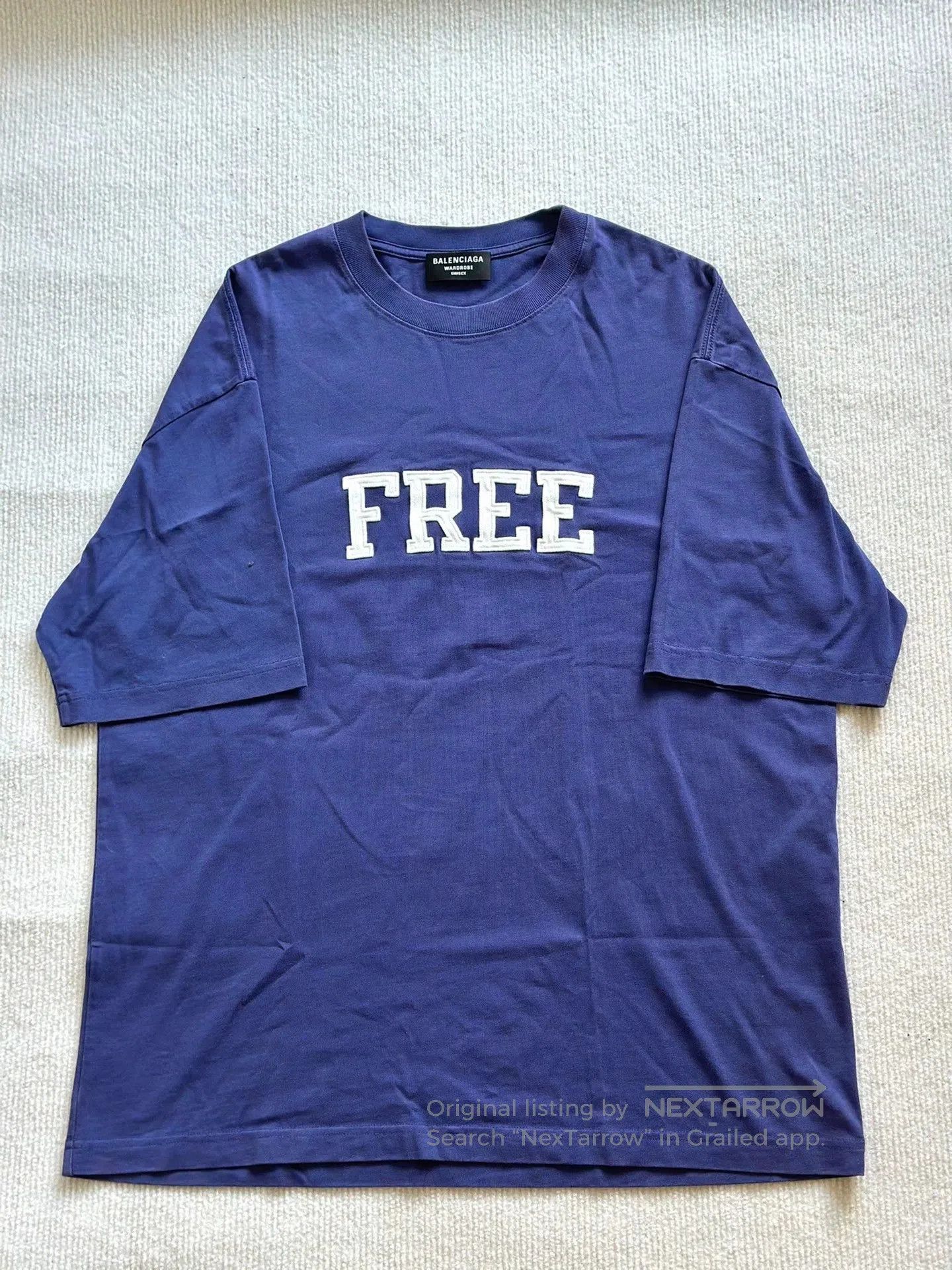 Balenciaga Balenciaga FREE Print Short Sleeve Tee. Size US S / EU 44-46 / 1 - 1 Thumbnail