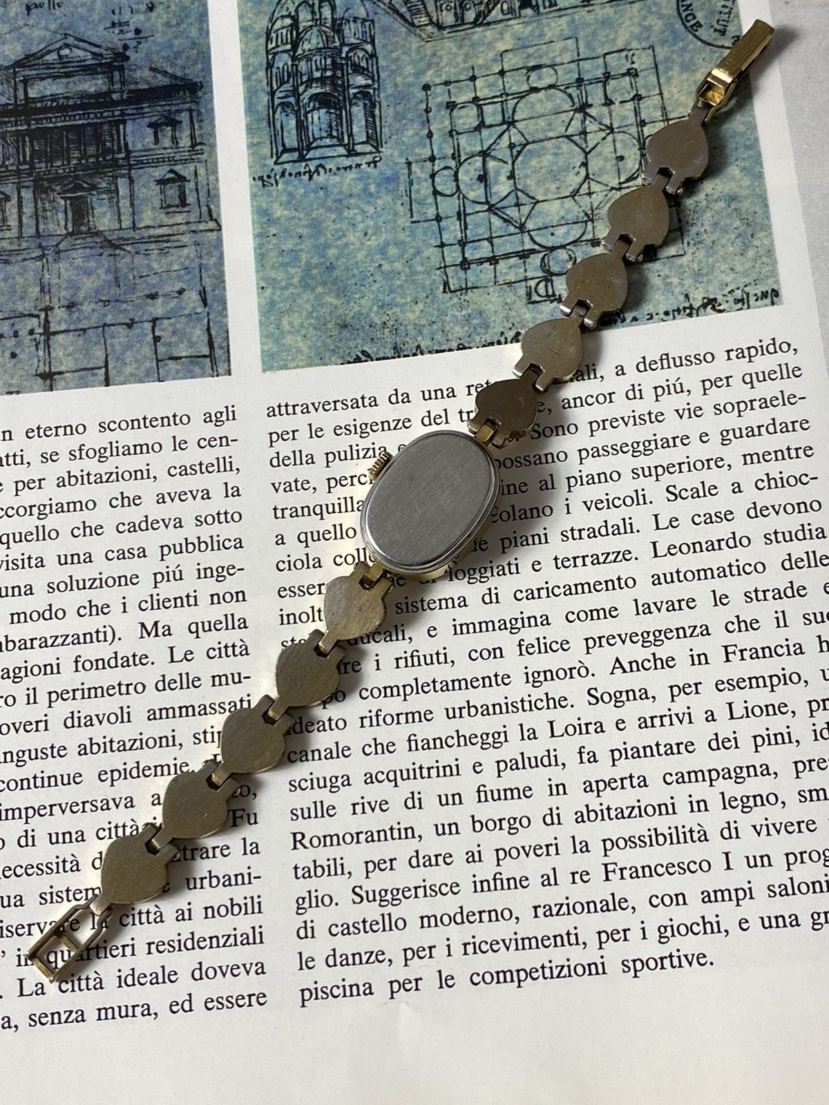 Jewelry Vintage Luch Watch with Heart Bracelet Size ONE SIZE - 5 Thumbnail