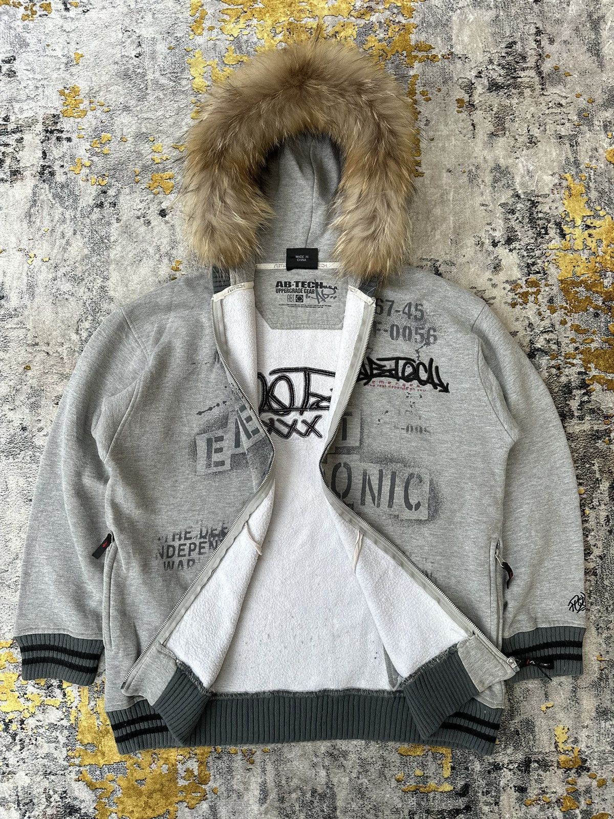 20471120 SICK TRASHED FUR ZIP HOODIE POEM EMBROIDERY IFSIX LGB STYLE Size US XL / EU 56 / 4 - 3 Thumbnail