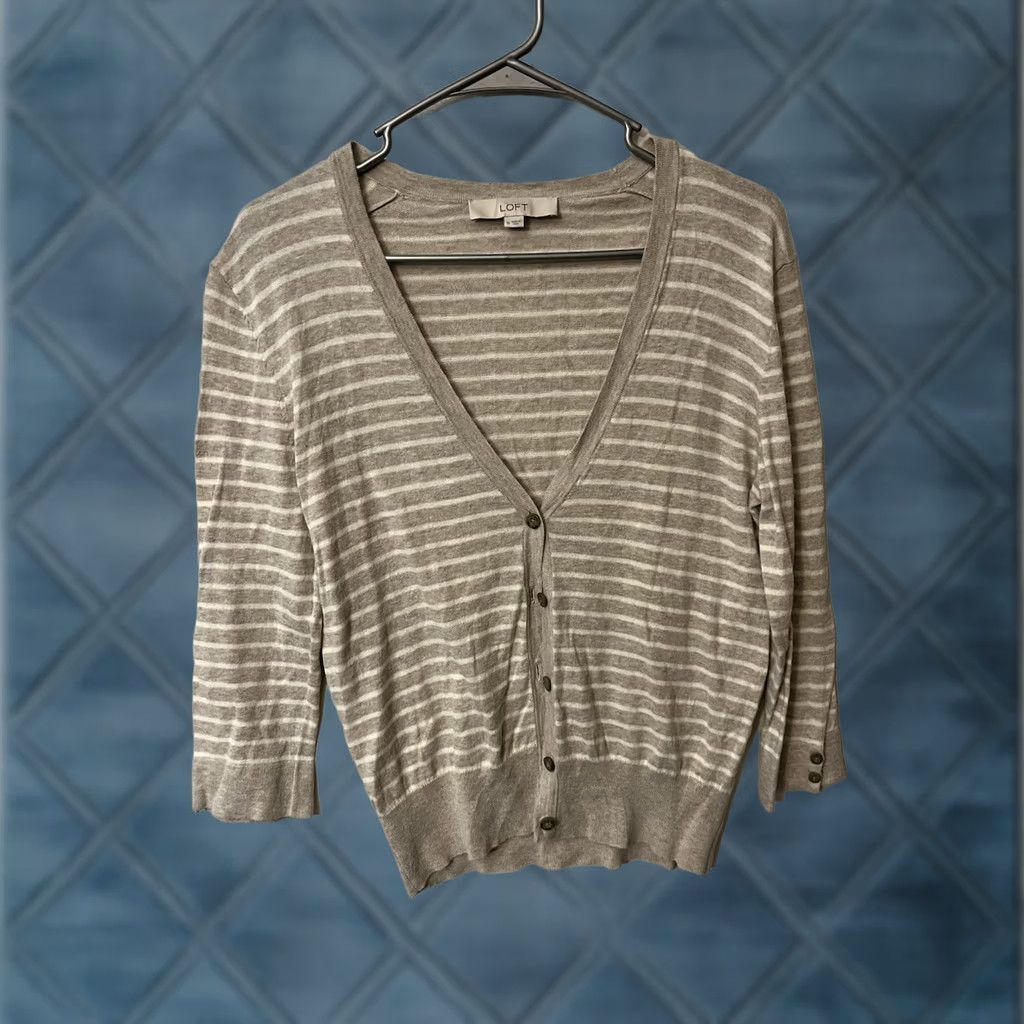 Loft LOFT Cardigan Sweater Women’s Gray Striped Size M Long Sleeve Open Breathable Lightweight 100% Cotton Button Crew Neck Size M / US 6-8 / IT 42-44 - 1 Thumbnail