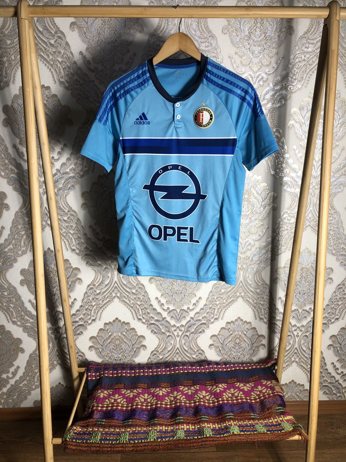 Adidas × Vintage VERY RARE ADIDAS FC FEYENOORD NETHERLANDS SOCCER JERSEY Size US S / EU 44-46 / 1 - 3 Thumbnail