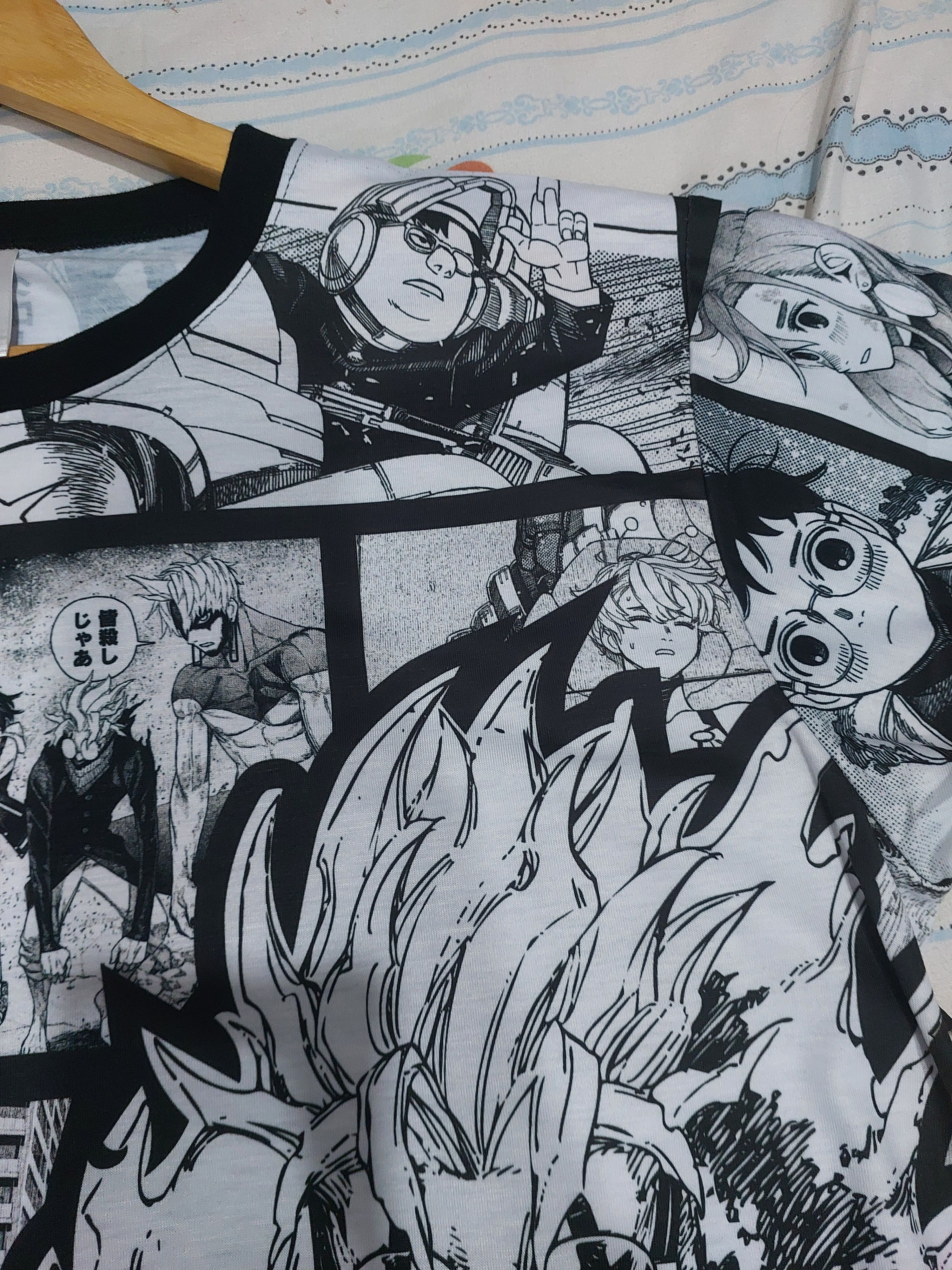 Anime DANDADAN ORIGINAL ARTWORK EXHIBITION GRAPHIC ANIME TSHIRT Size US XL / EU 56 / 4 - 8 Thumbnail