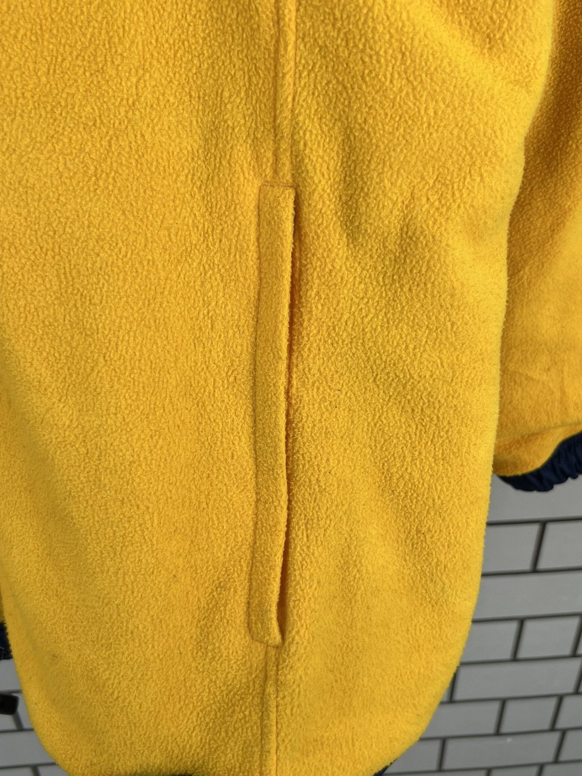 Nike Vintage Nike Hooded Reversible Jacket Size US L / EU 52-54 / 3 - 19 Thumbnail