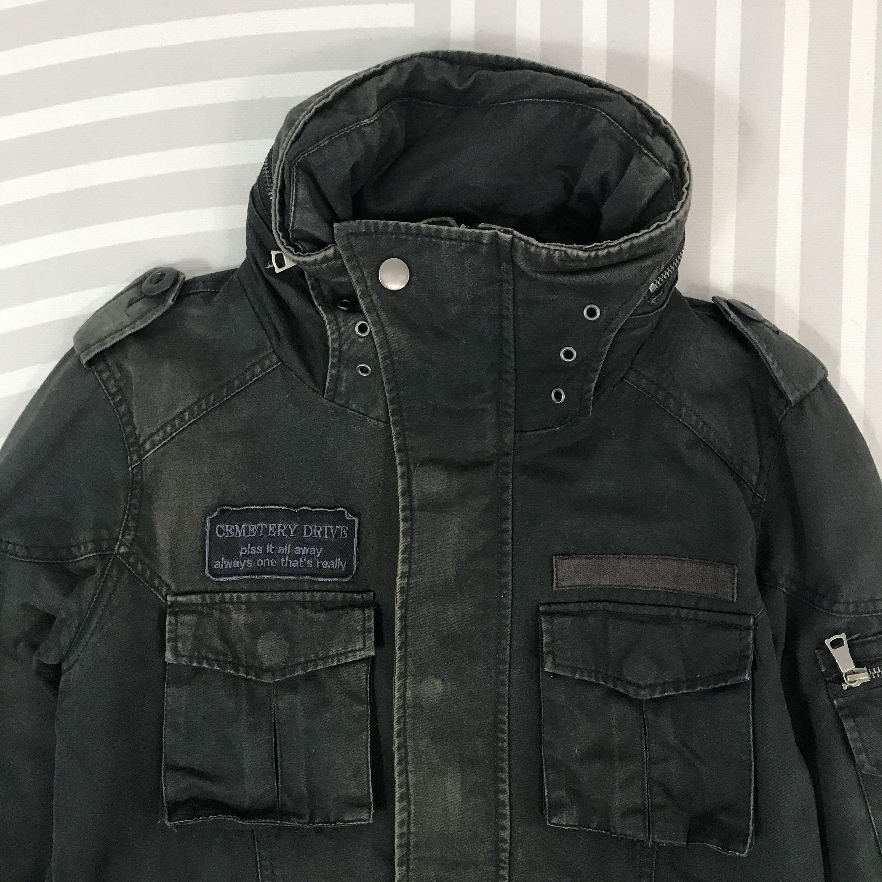 In The Attic × Vintage In the attic Distressed faded jacket Cemetery Drive Jacket Size US M / EU 48-50 / 2 - 2 Thumbnail