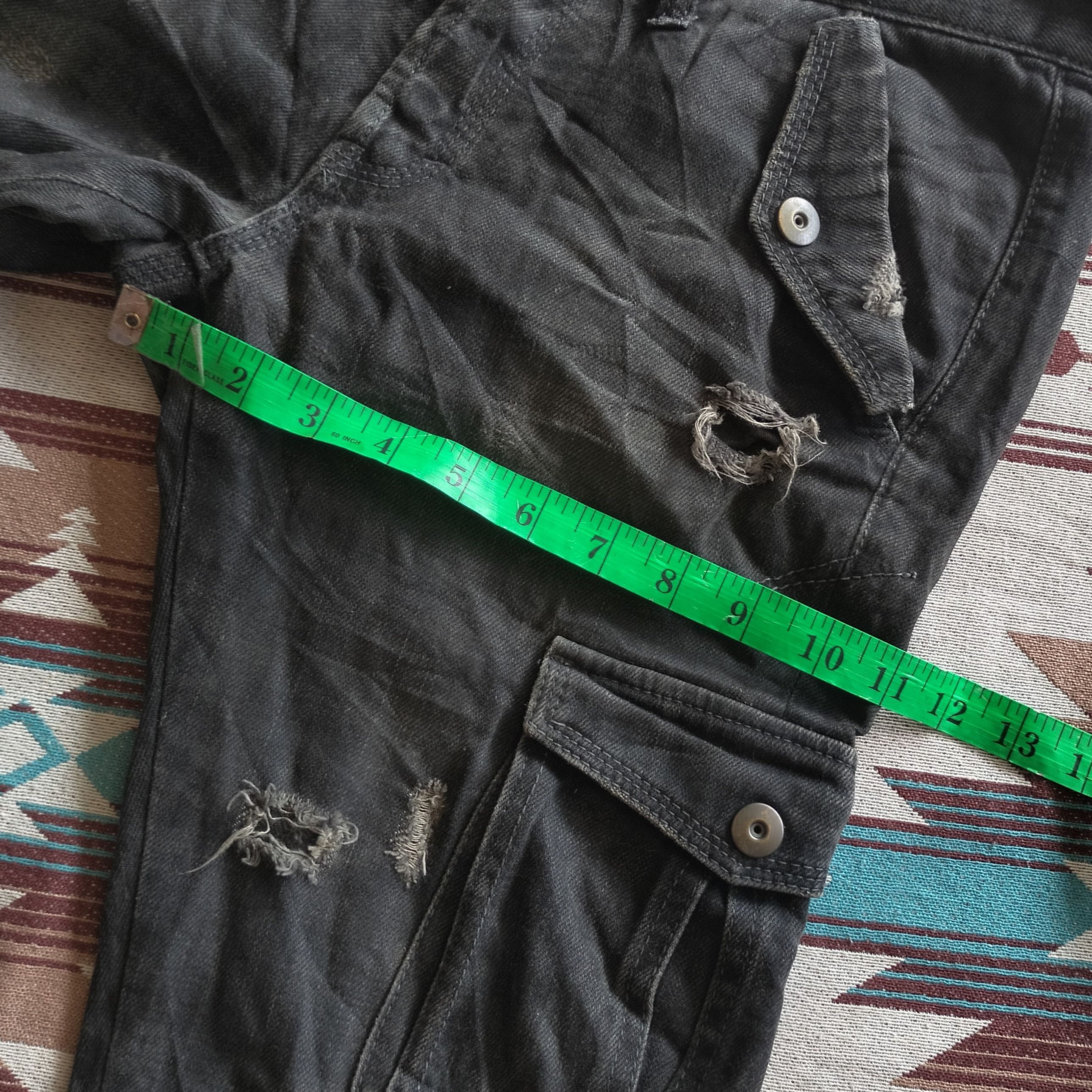 GOSTAR DE FUGA Fuga japan distressed cargo short denim Size US 33 - 13 Thumbnail