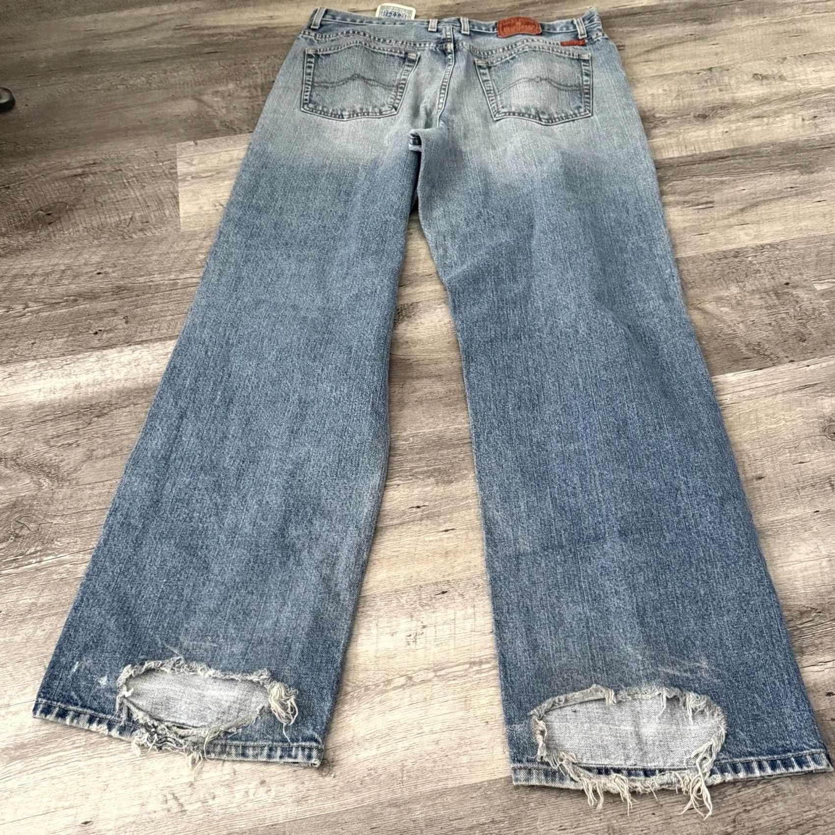 Lucky Brand VINTAGE Lucky Brand Jeans Dugarees USA Made 36x34 Mens Blue 5-Pocket Denim Distressed Relaxed Zipper Old School Y2K Grassroots Size US 36 / EU 52 - 5 Thumbnail