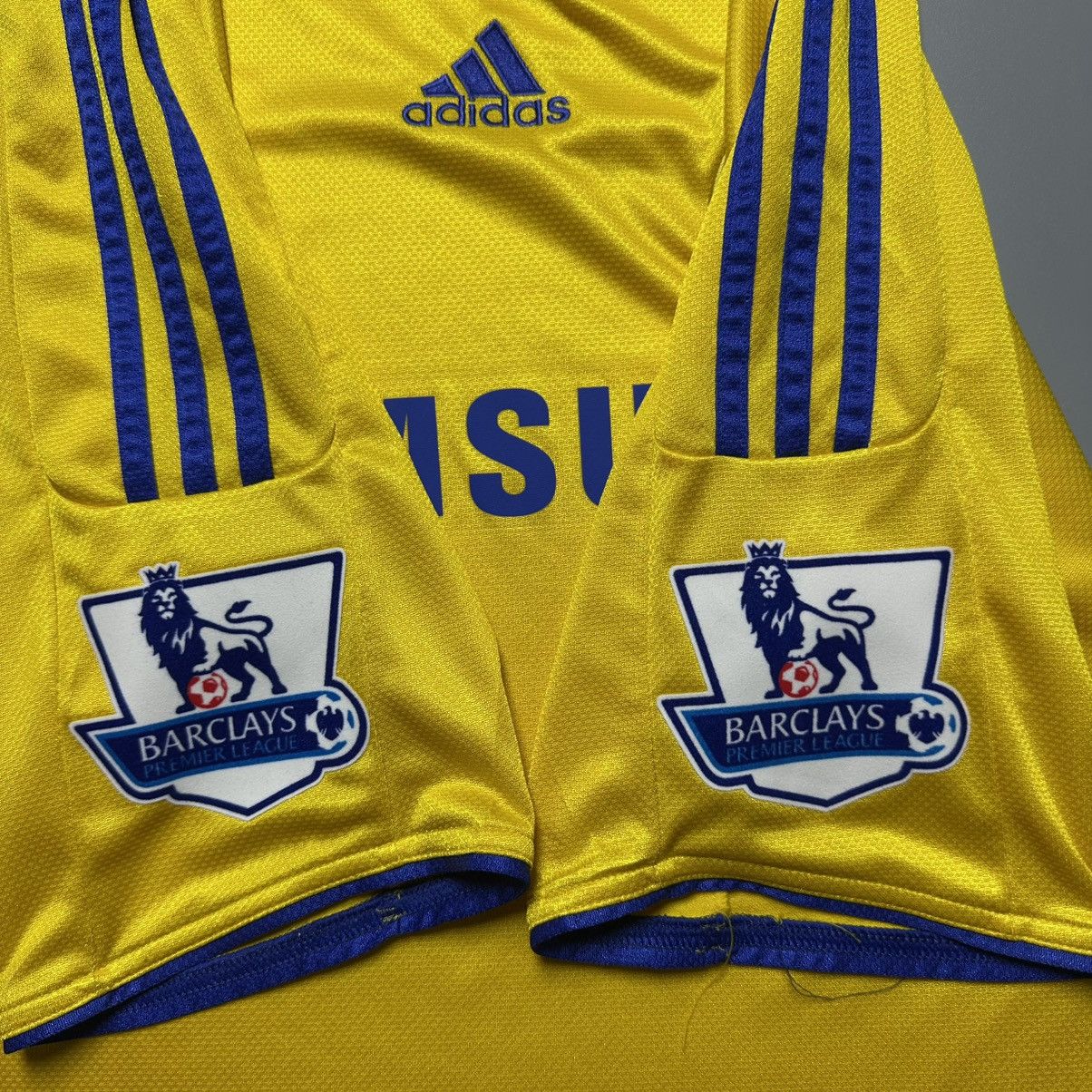 Adidas CHELSEA ADIDAS 2008/2009 FOOTBALL THIRD JERSEY #11 DROGBA Size US XL / EU 56 / 4 - 9 Thumbnail