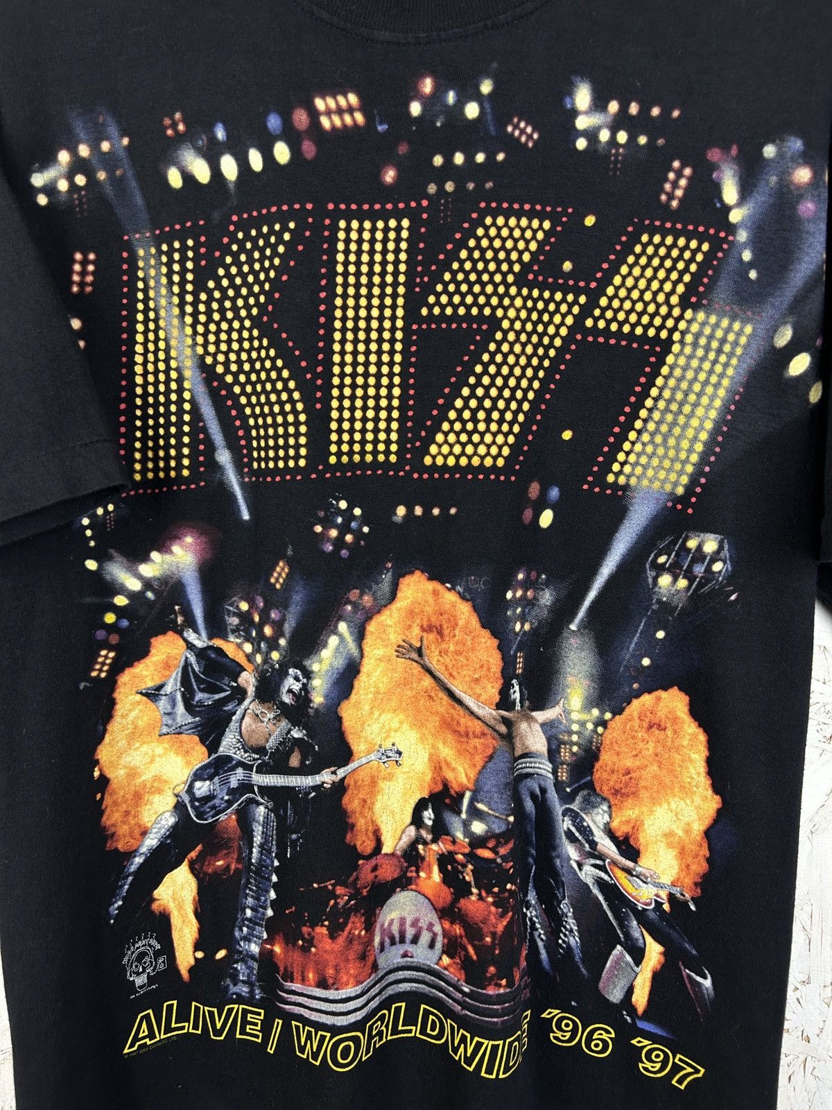 Band Tees 90s Vintage Kiss Alive Worldwide 1996/97 Tour T-Shirt Size US L / EU 52-54 / 3 - 2 Thumbnail