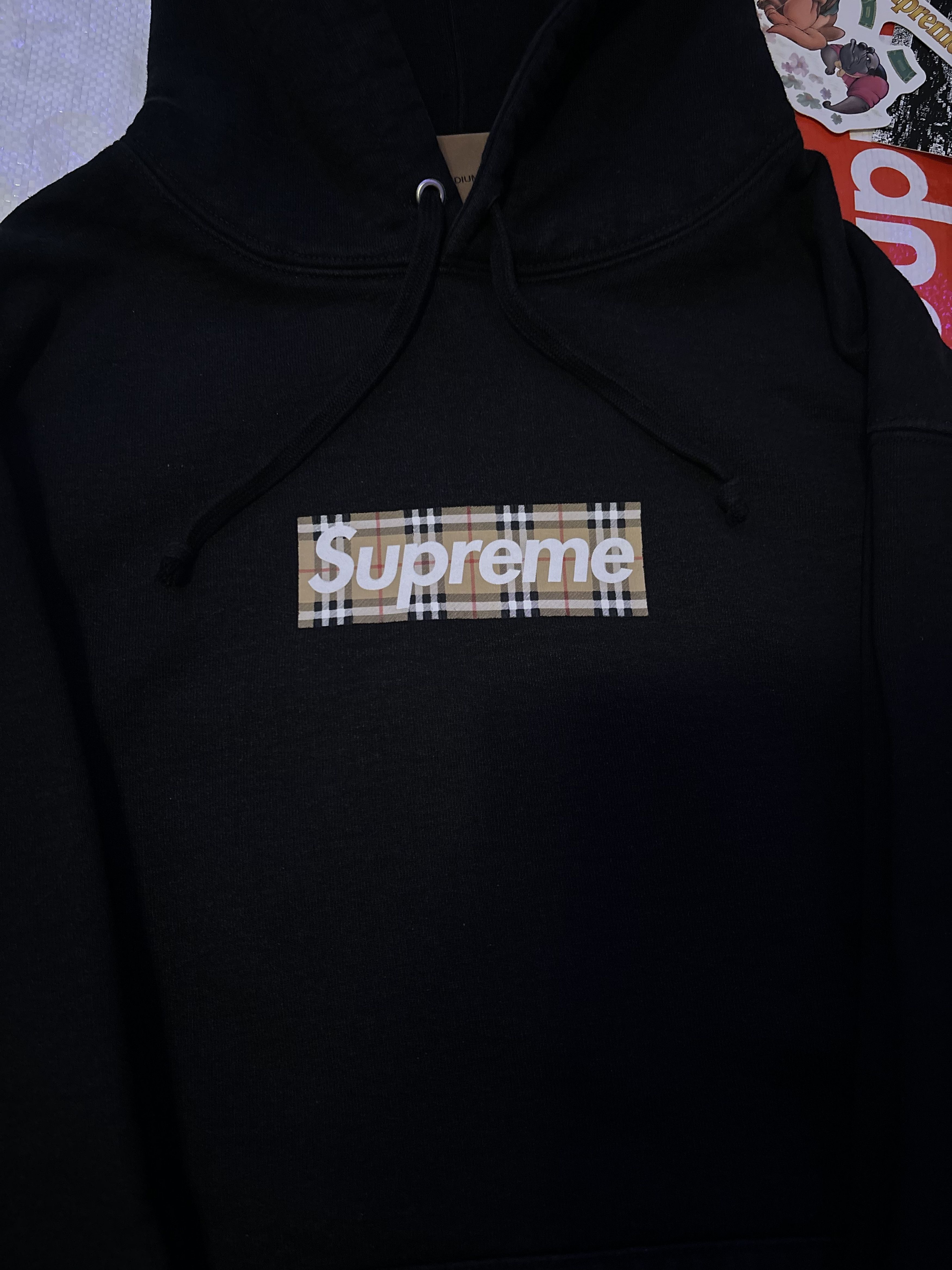 Burberry × Supreme Supreme x Burberry Box Logo Hooded Sweatshirt 'Black' Size US M / EU 48-50 / 2 - 2 Thumbnail