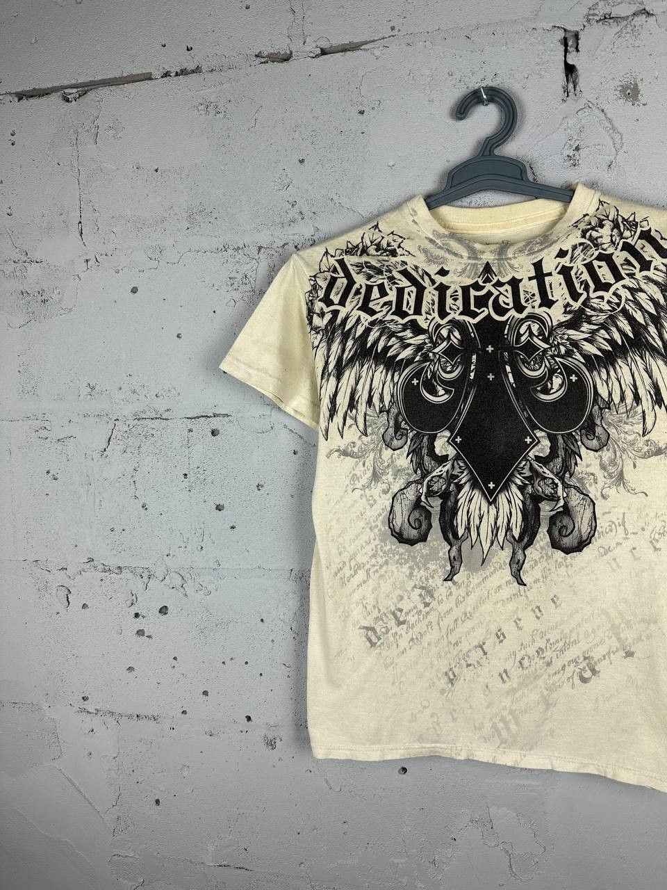 Affliction × Vintage Rare Chemystry Wing Cross Y2K Affliction Style Tee size L Size US M / EU 48-50 / 2 - 2 Thumbnail