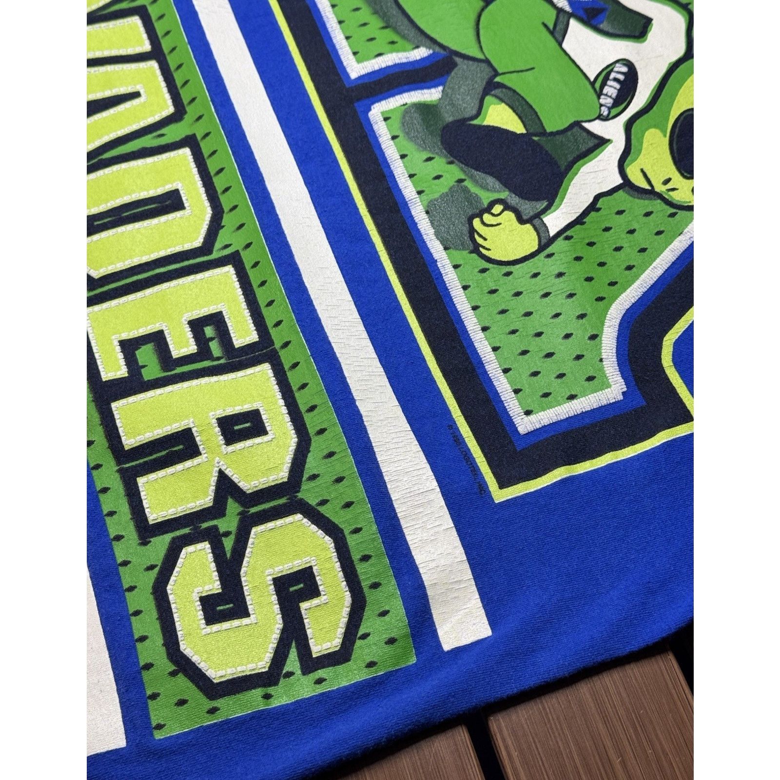 Other Alien Invaders Shirt Men XL Extra Terrestrial Tee AOP Size US XL / EU 56 / 4 - 4 Thumbnail