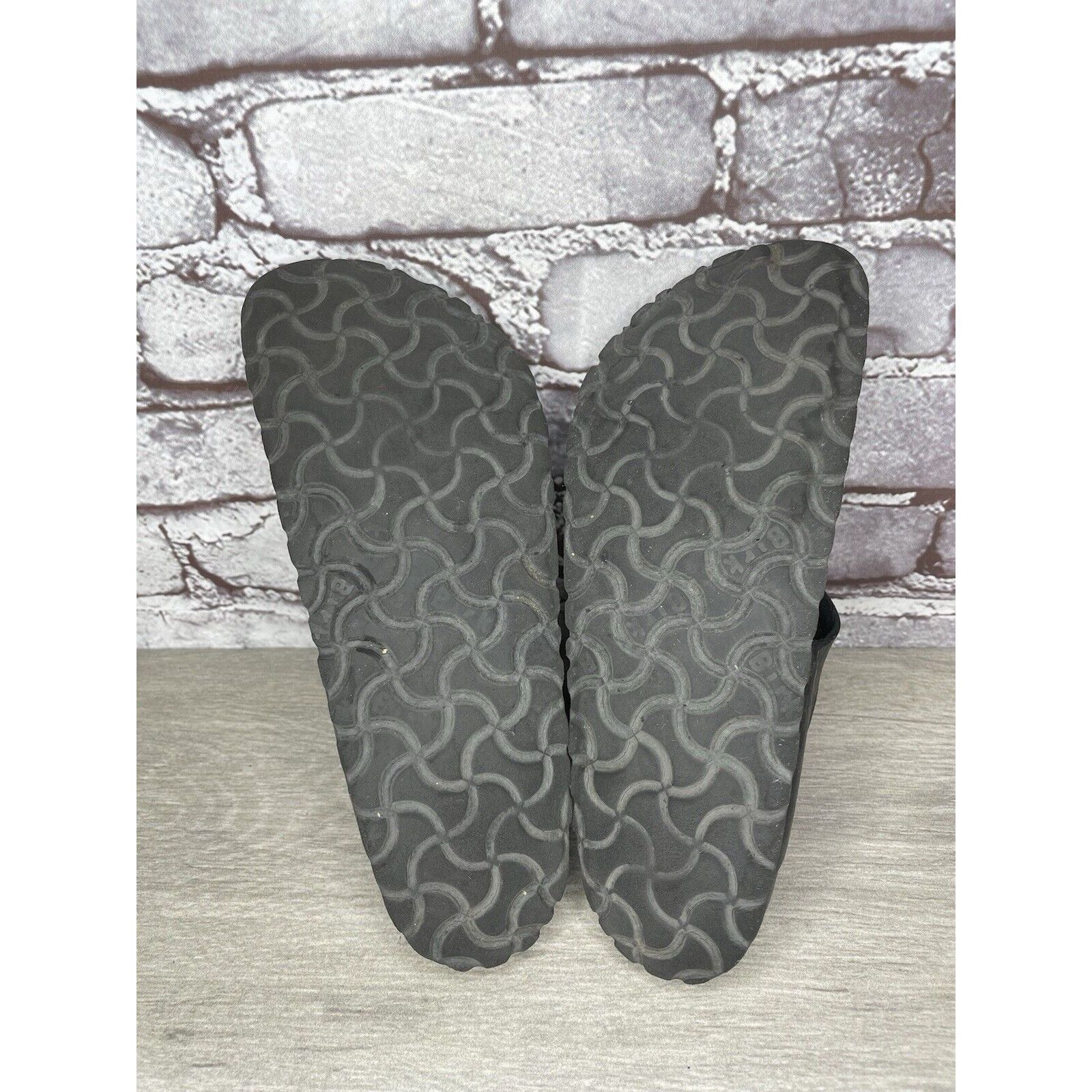 Birkenstock Birkenstock Black Foam Gizeh Strap Lightweight Sandals Women Size US 5.5 / IT 35.5 - 9 Thumbnail