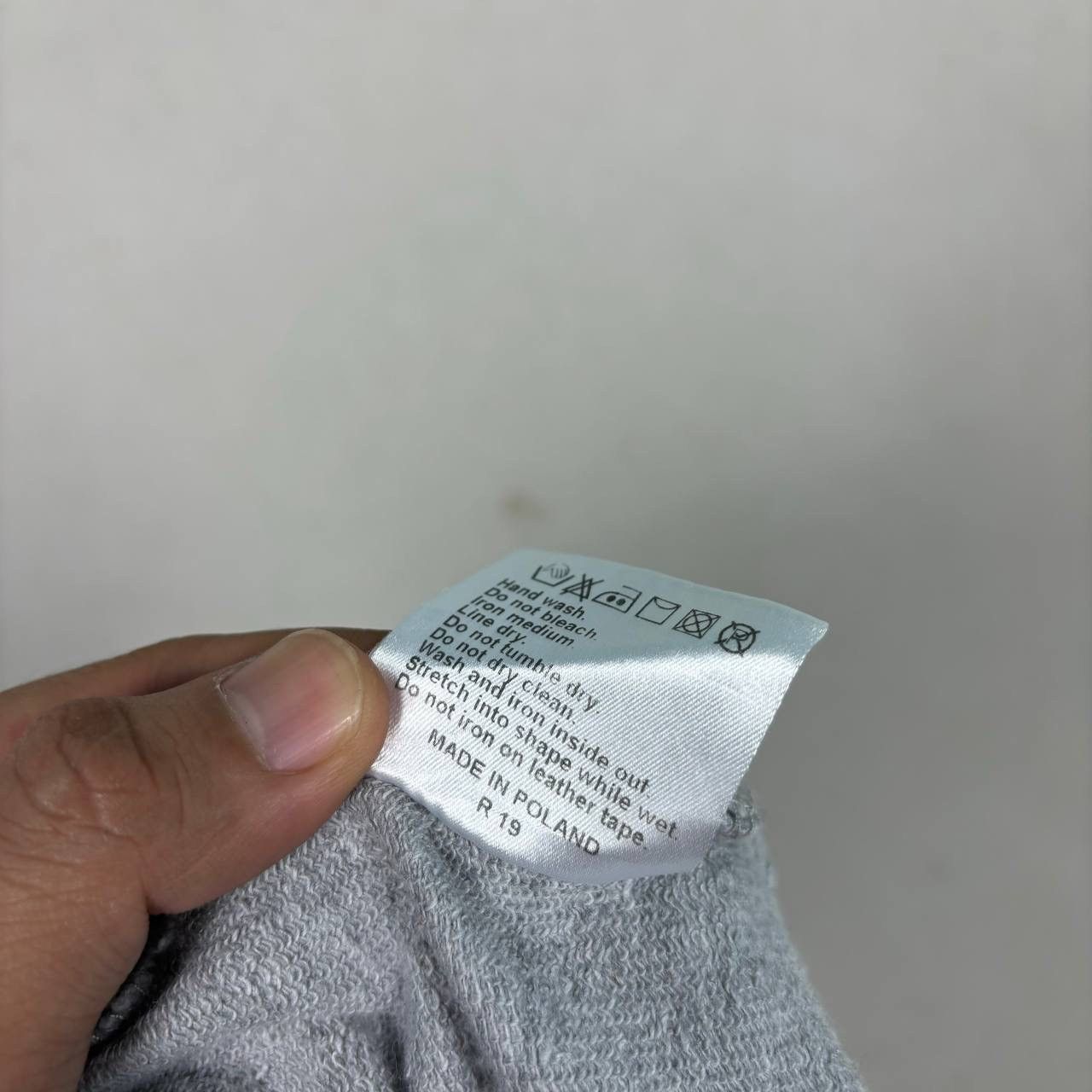 Burberry Burberry London Grey Toggle Jersey Wrap Mini Skirt Zipper S Size 28" / US 6 / IT 42 - 6 Thumbnail