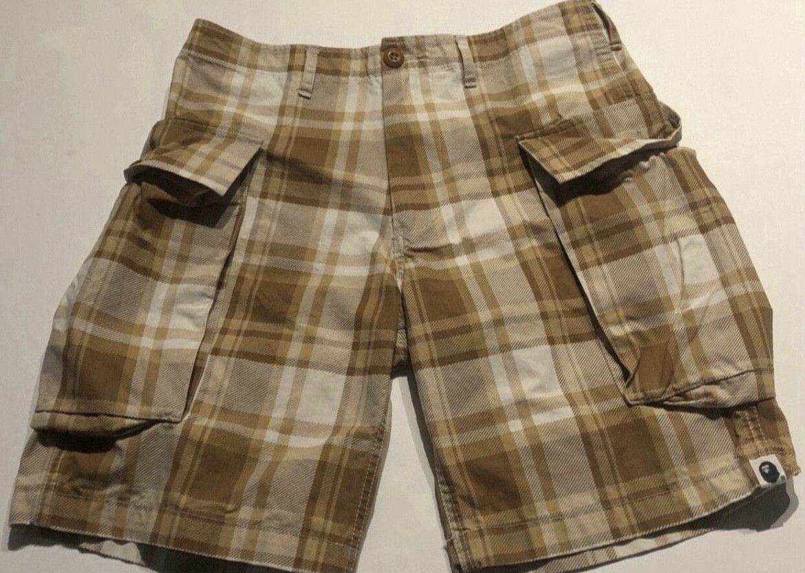 Bape Bape plaid shorts Size US 30 / EU 46 - 1 Thumbnail