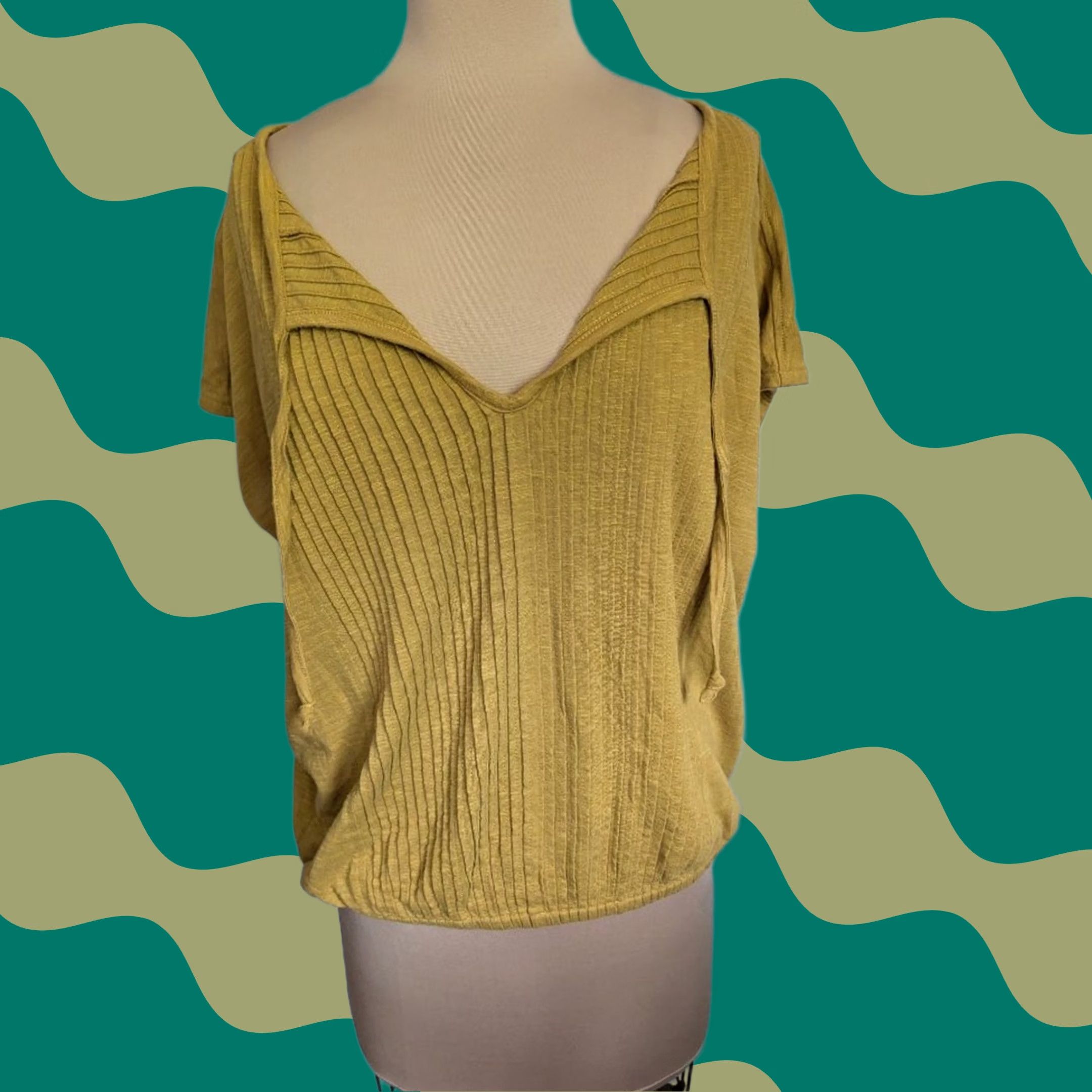 Prana VINTAGE? Prana Gold Top Blouse Womens M Short Sleeve Organic Cotton Blend EUC Boho 70s Festival Womens Size M / US 6-8 / IT 42-44 - 1 Thumbnail
