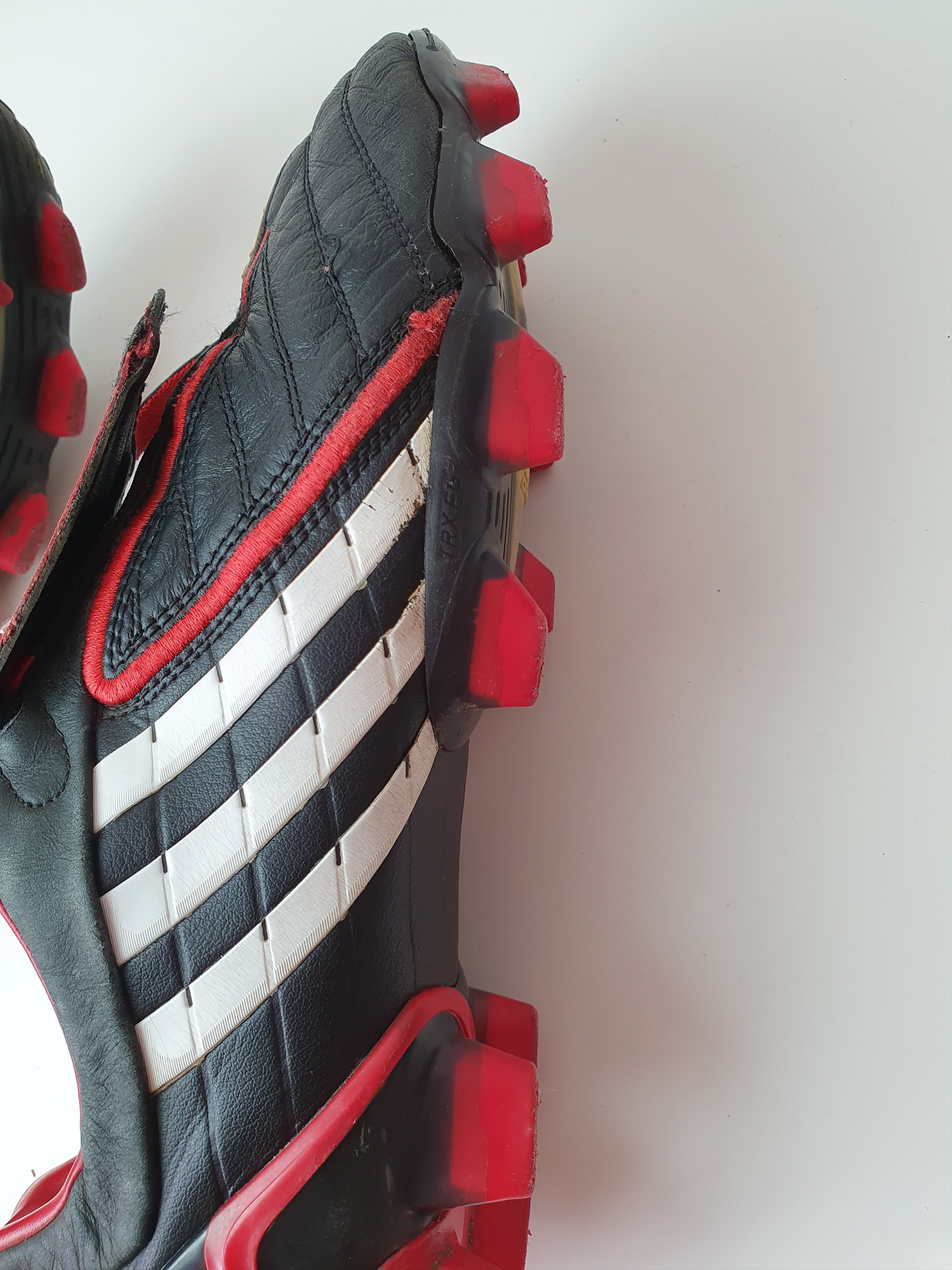 Adidas Vintage Caps Adidas Predator Powerswerve Football 2008 Size US 9 / EU 42 - 5 Thumbnail