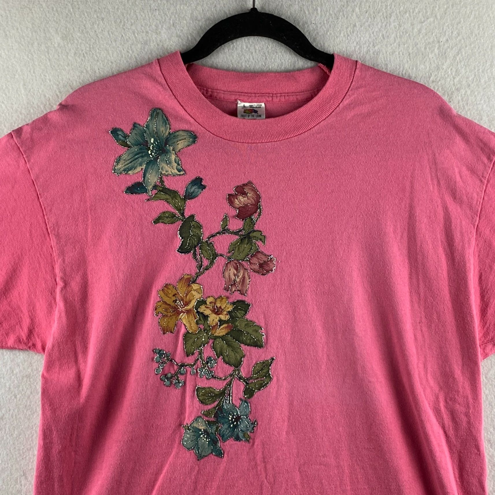 Fruit Of The Loom VINTAGE Fruit of the Loom Shirt Womens L Pink Floral 90s Single Stitch Logo Embroidered Glitter Vintage Flowers Womens L Pink Shirt Size L / US 10 / IT 46 - 2 Thumbnail