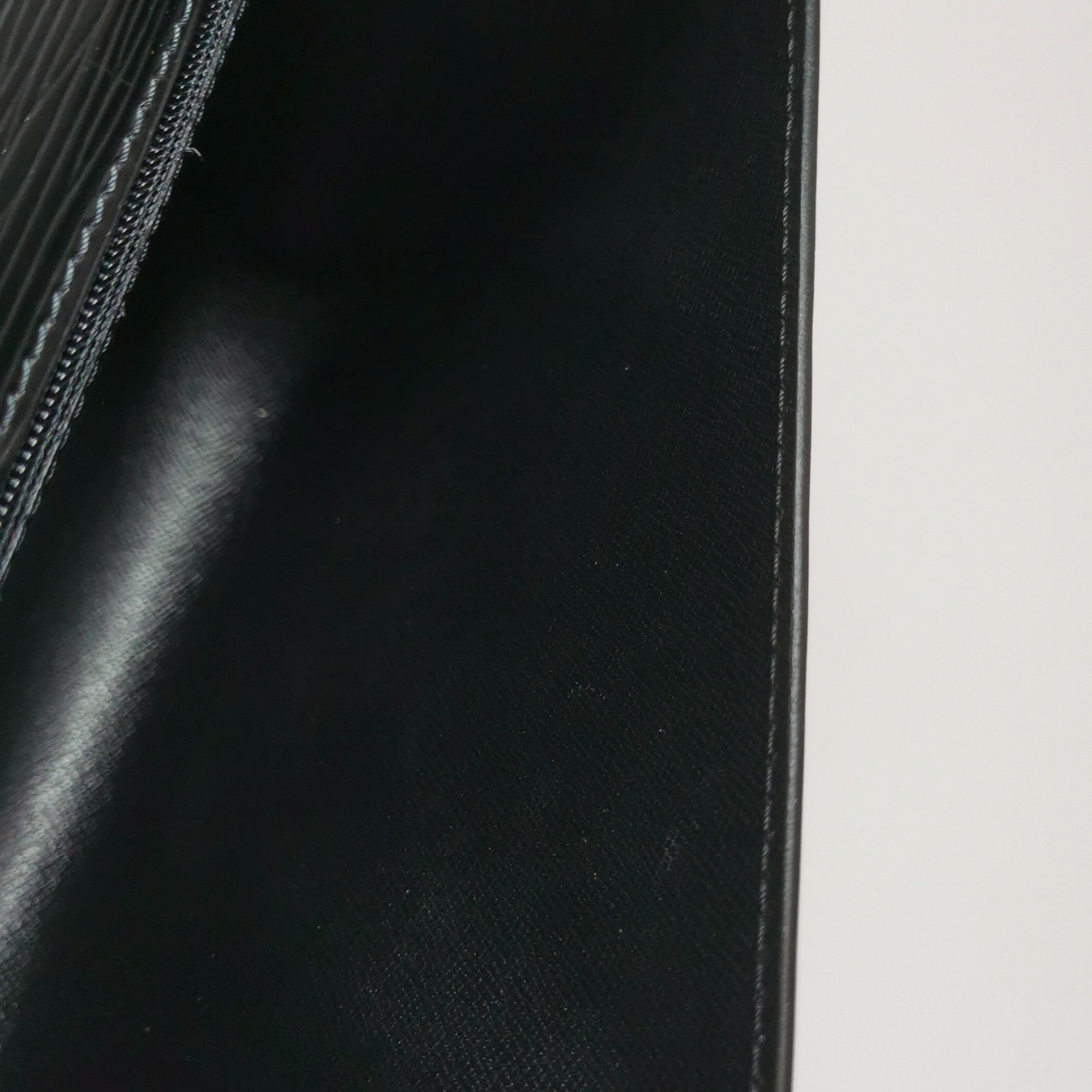 Louis Vuitton Louis Vuitton (LV) Cowhide Solid Color Water Ripple Second- Size ONE SIZE - 5 Thumbnail