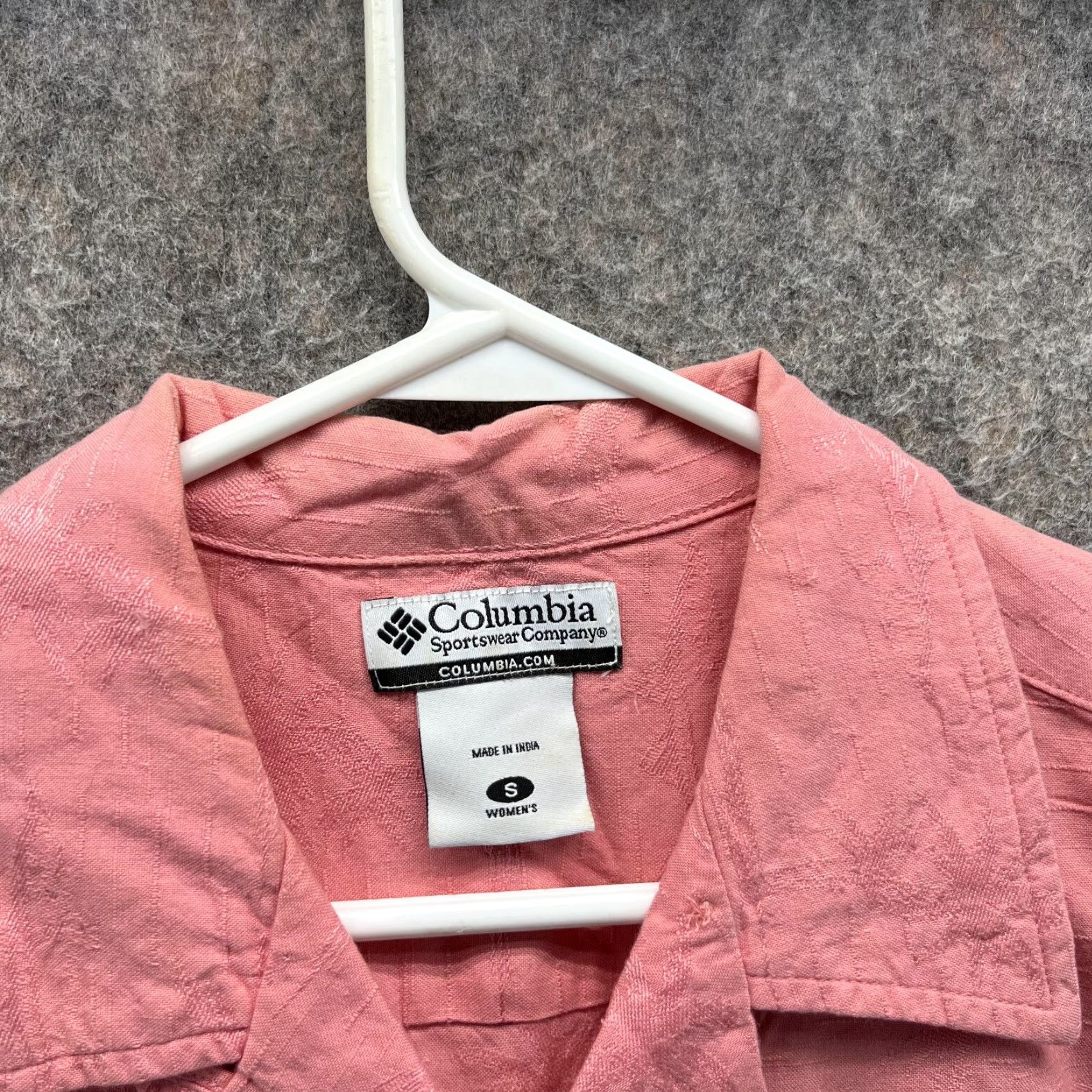 Pinko VINTAGE Columbia Shirt Women Small Pink Casual Button Down Sportswear Linen Short Sleeve Collared Button-Up All Seasons Spring Summer Winter Regular Size S / US 4 / IT 40 - 7 Thumbnail